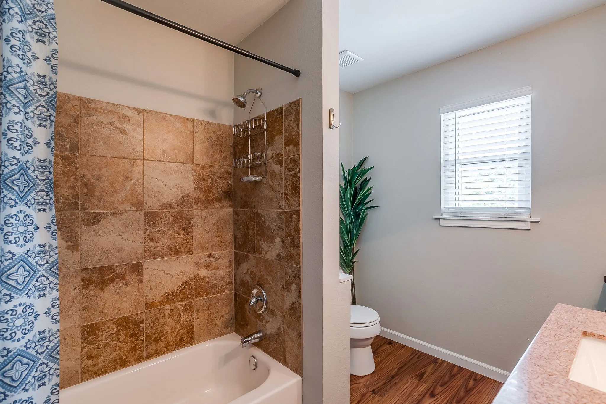 Single Family Residence For Sale in Parker County , 4435 S FM 113, Millsap, Texas 76066, 3 Bedroom, 3 Bathroom, Garage spaces, 1,820 Sqft, built in 1986, mls#21263111, Real Estate Agent in Millsap, Homes For Sale in Parker county, Homes For Sale in Millsap, Realtor in Millsap Texas, Real Estate Brokerage Independent Realty Texas, Luminita Cordes Realtor
