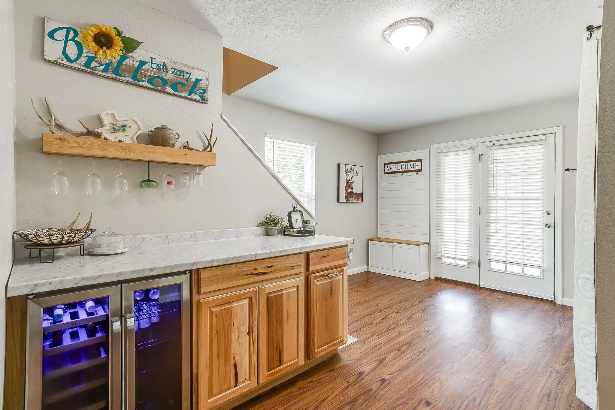 Single Family Residence For Sale in Parker County , 4435 S FM 113, Millsap, Texas 76066, 3 Bedroom, 3 Bathroom, Garage spaces, 1,820 Sqft, built in 1986, mls#21263111, Real Estate Agent in Millsap, Homes For Sale in Parker county, Homes For Sale in Millsap, Realtor in Millsap Texas, Real Estate Brokerage Independent Realty Texas, Luminita Cordes Realtor