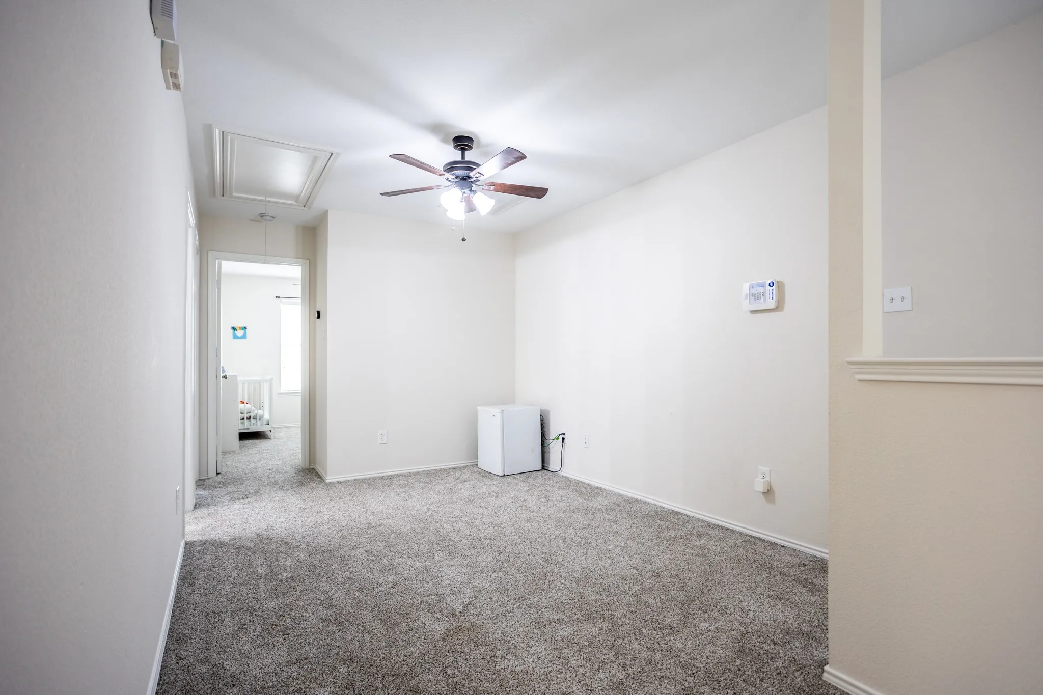 Townhouse For Sale in Dallas County , 4116 Kyndra Circle, Richardson, Texas 75082, 2 Bedrooms, 2 Bathrooms, 2 Garage spaces, 1,234 Sqft, built in 2005, Price $260,000, mls#21259962, Real Estate Agent in Richardson, Homes For Sale in Dallas county, Homes For Sale in Richardson, Realtor in Richardson Texas, Real Estate Brokerage Independent Realty Texas, Luminita Cordes Realtor