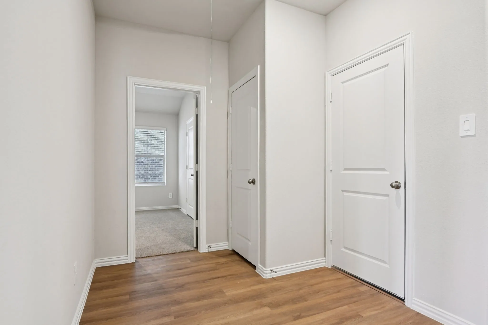  Photo is not of the actual home, but is an inspirational photo of builder’s model home and may depict options, furnishings, and/or decorator features that are not included.
