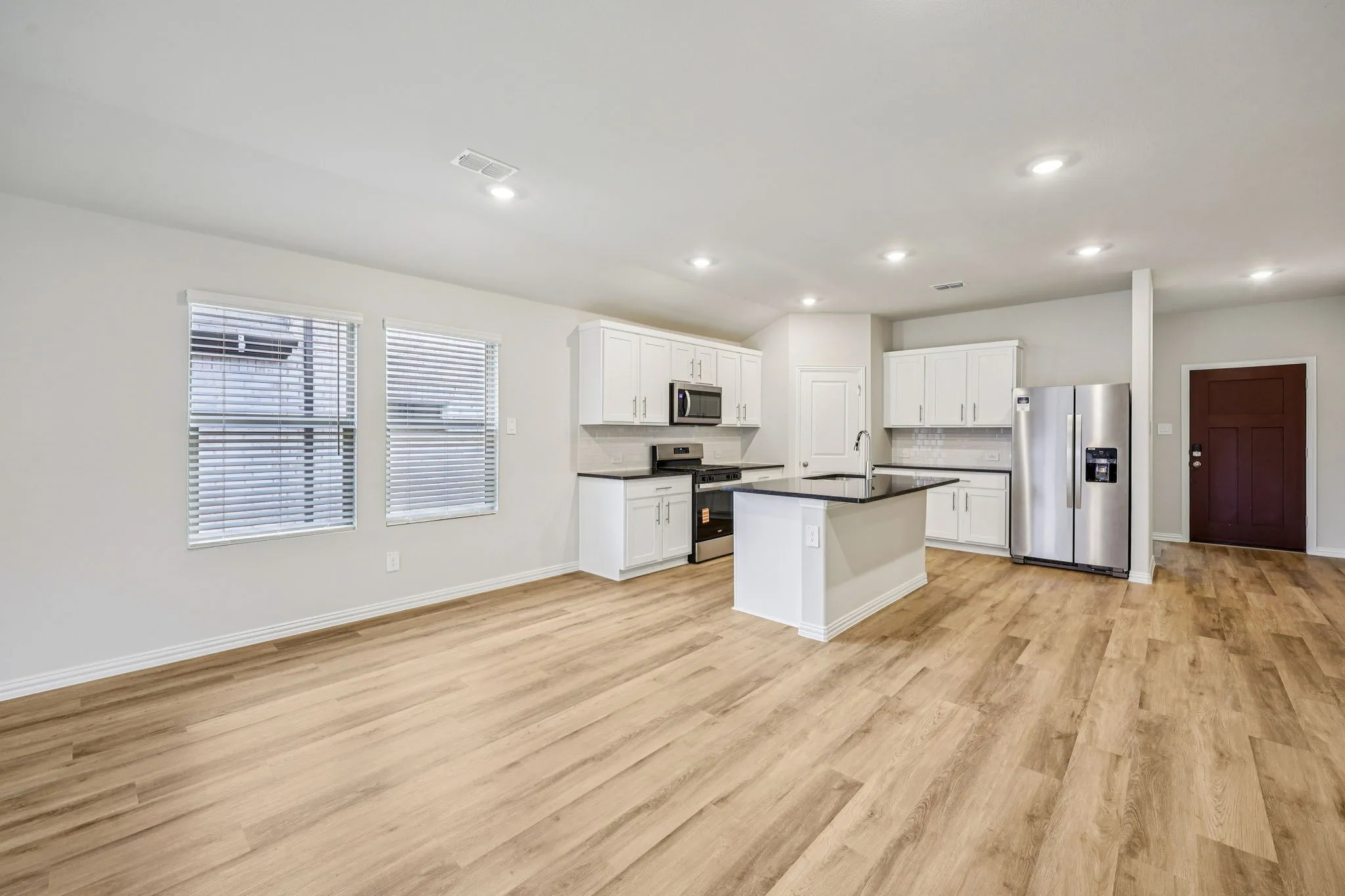 Photo is not of the actual home, but is an inspirational photo of builder’s model home and may depict options, furnishings, and/or decorator features that are not included.
