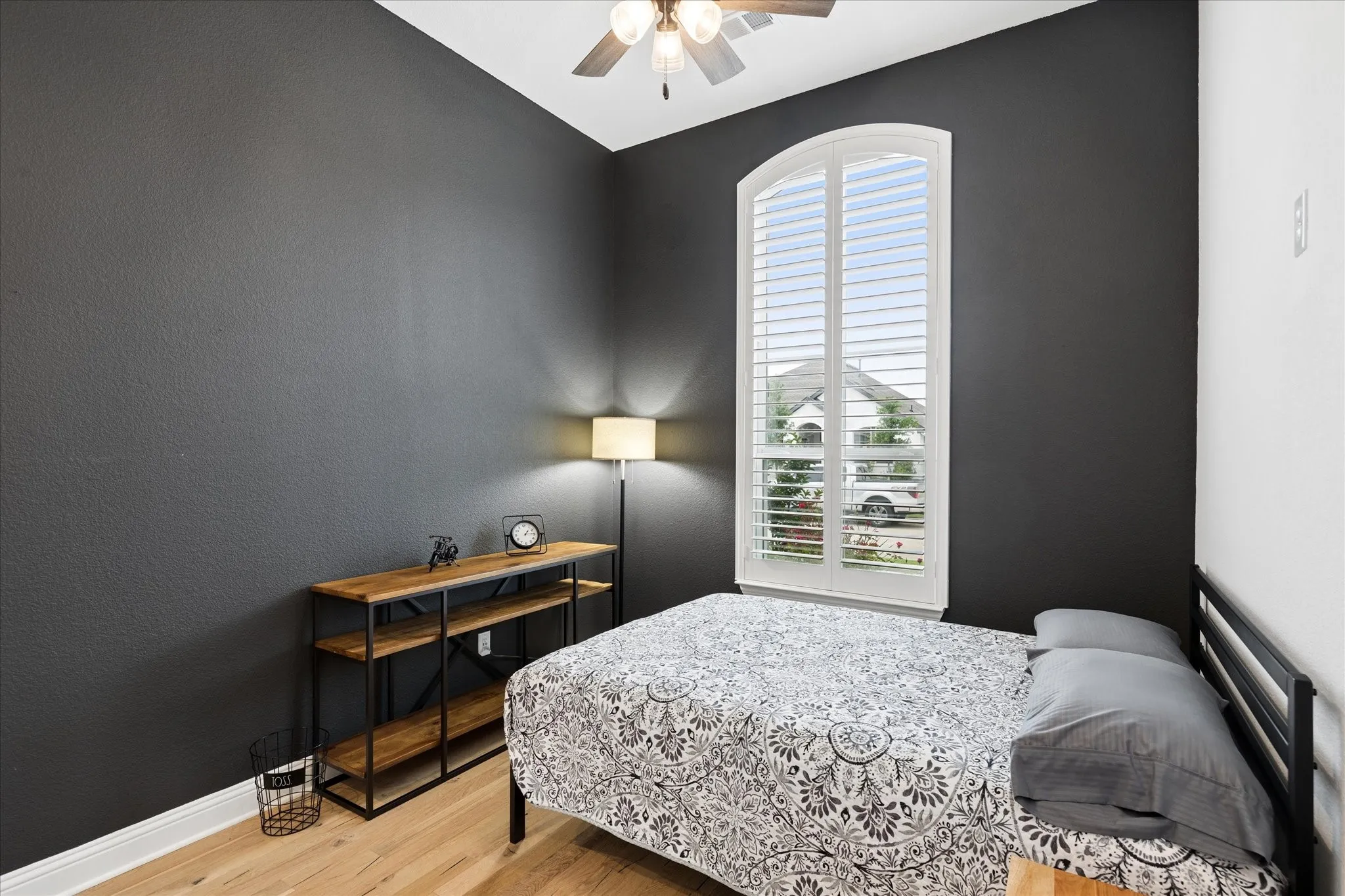 Single Family Residence For Sale in Tarrant County , 7529 Switchwood Lane, Fort Worth, Texas 76123, 4 Bedroom, 5 Bathroom, 2 Garage spaces, 3,202 Sqft, built in 2022, mls#21262951, Real Estate Agent in Fort Worth, Homes For Sale in Tarrant county, Homes For Sale in Fort Worth, Realtor in Fort Worth Texas, Real Estate Brokerage Independent Realty Texas, Luminita Cordes Realtor