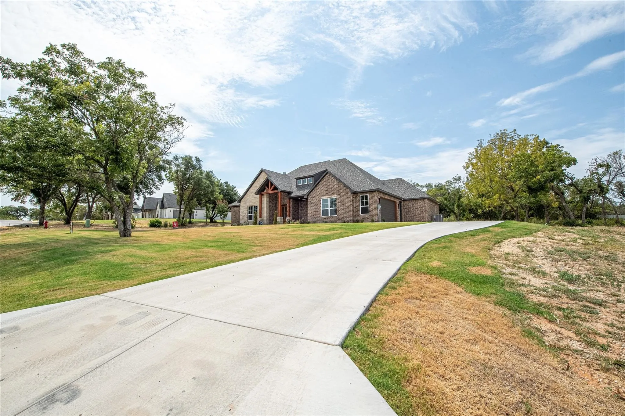 Single Family Residence For Sale in Parker County , 2009 Shady Creek Crossing, Azle, Texas 76020, 4 Bedroom, 3 Bathroom, 2 Garage spaces, 2,681 Sqft, built in 2022, mls#21263214, Real Estate Agent in Azle, Homes For Sale in Parker county, Homes For Sale in Azle, Realtor in Azle Texas, Real Estate Brokerage Independent Realty Texas, Luminita Cordes Realtor