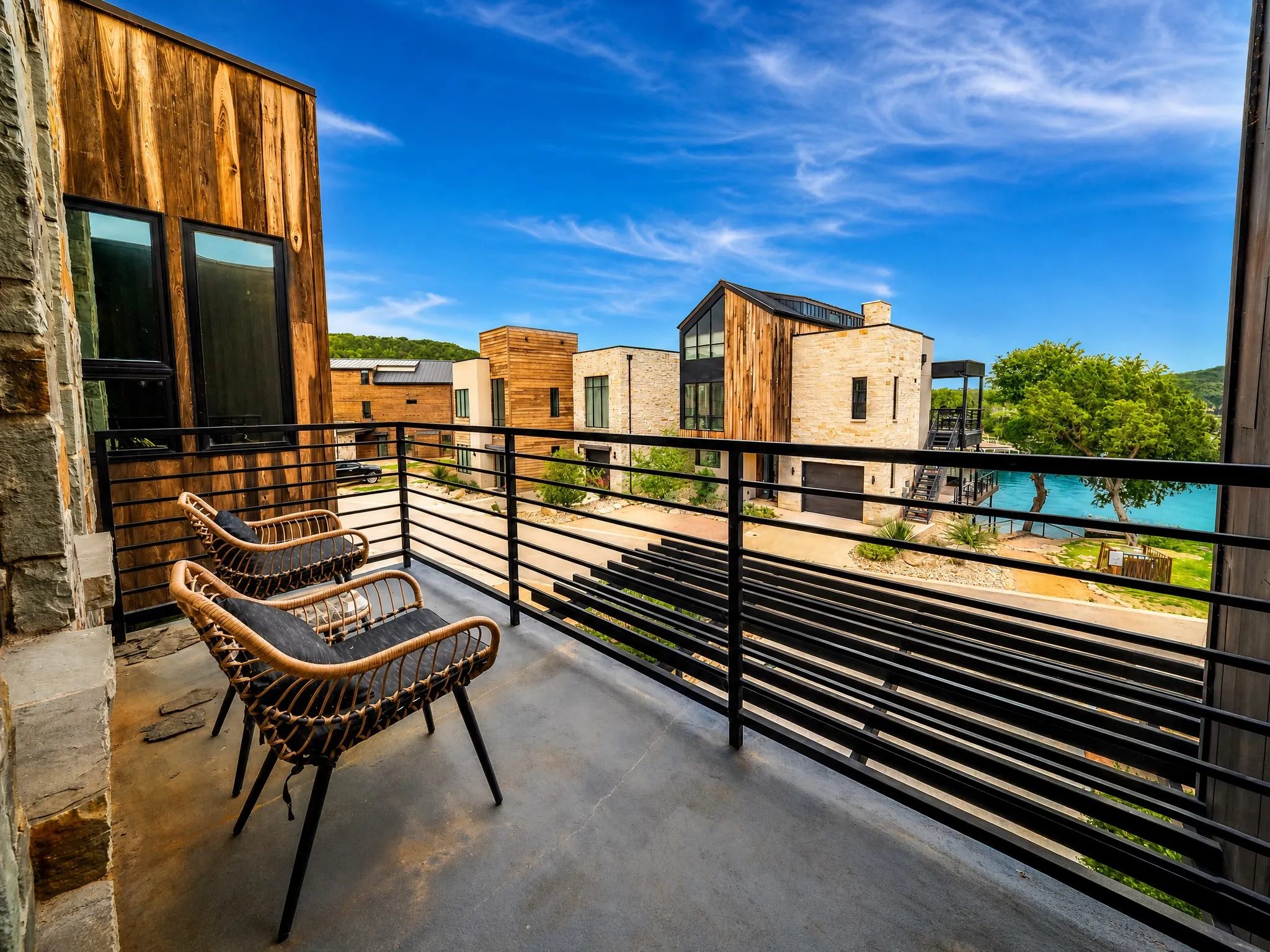 Single Family Residence For Sale in Palo Pinto County , 12 Breakwater Bend, Graford, Texas 76449, 5 Bedroom, 5 Bathroom, 1 Garage spaces, 2,604 Sqft, built in 2022, mls#21246506, Real Estate Agent in Graford, Homes For Sale in Palo Pinto county, Homes For Sale in Graford, Realtor in Graford Texas, Real Estate Brokerage Independent Realty Texas, Luminita Cordes Realtor