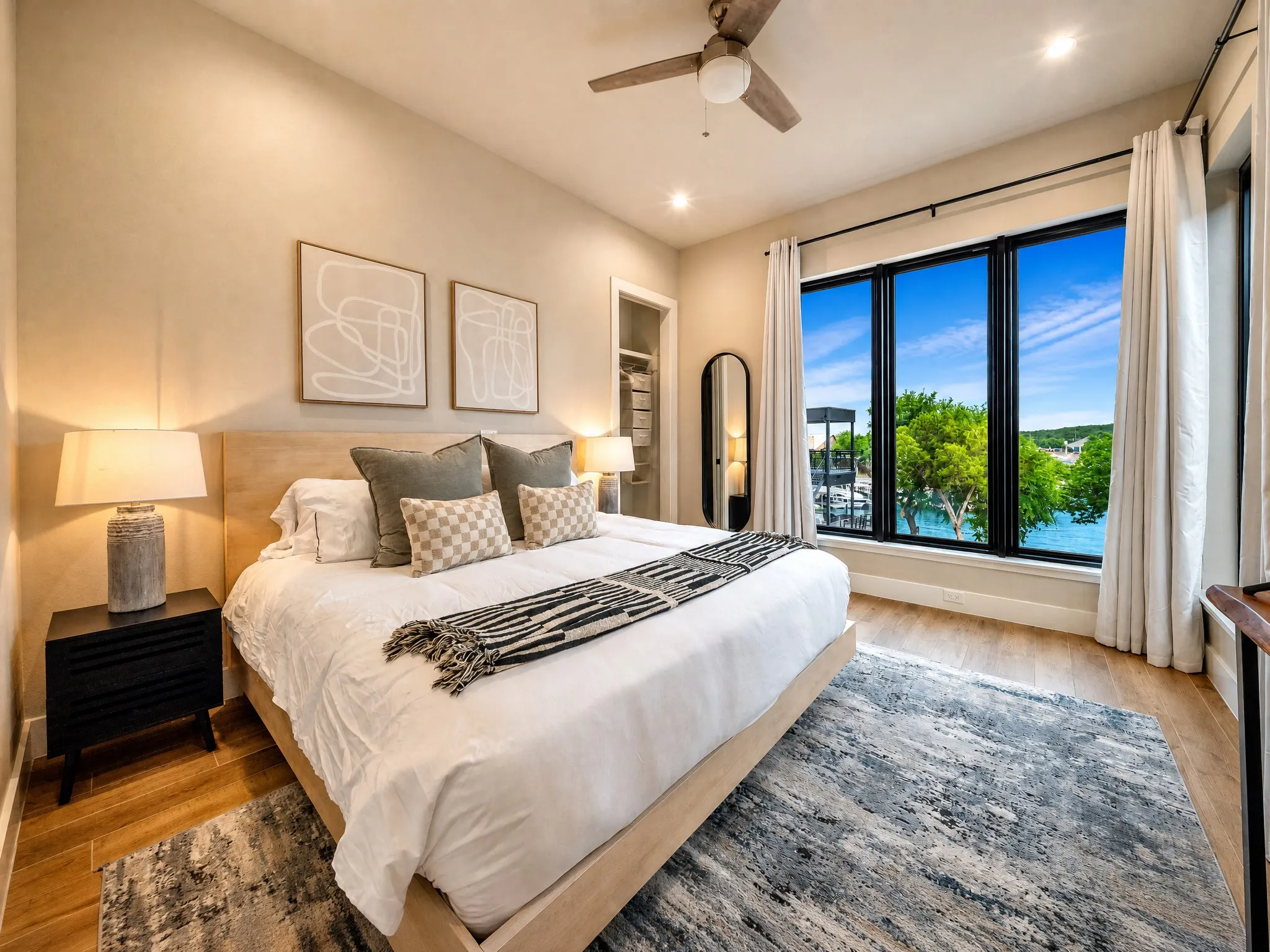 Single Family Residence For Sale in Palo Pinto County , 12 Breakwater Bend, Graford, Texas 76449, 5 Bedroom, 5 Bathroom, 1 Garage spaces, 2,604 Sqft, built in 2022, mls#21246506, Real Estate Agent in Graford, Homes For Sale in Palo Pinto county, Homes For Sale in Graford, Realtor in Graford Texas, Real Estate Brokerage Independent Realty Texas, Luminita Cordes Realtor
