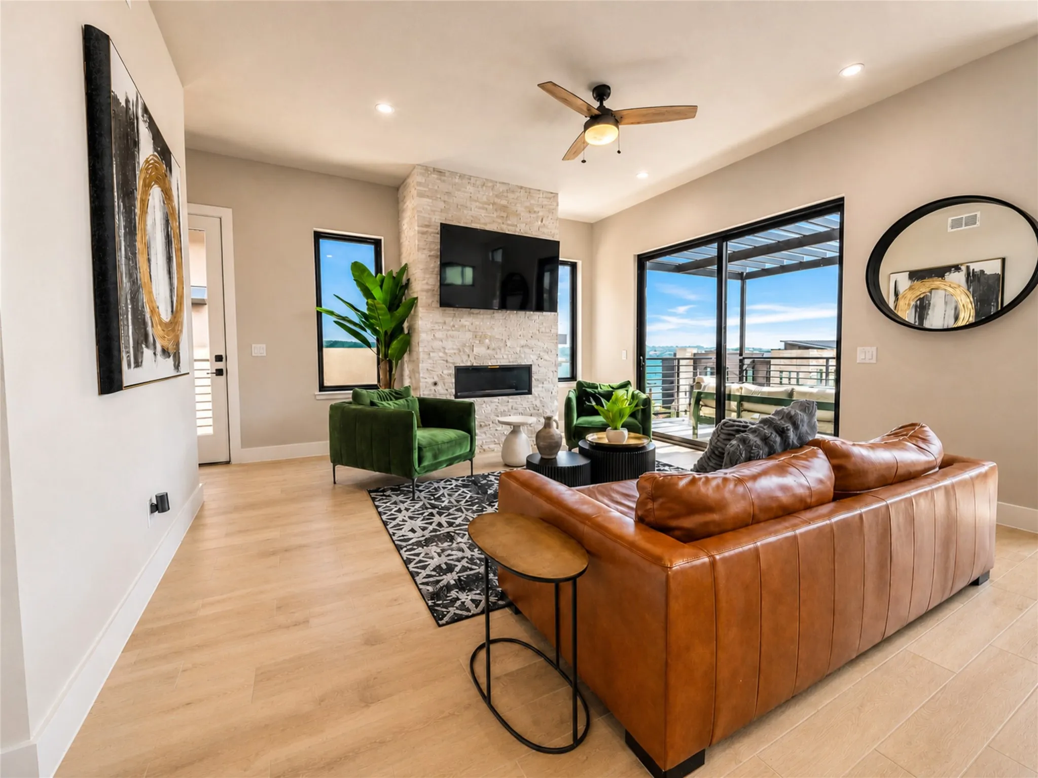 Single Family Residence For Sale in Palo Pinto County , 12 Breakwater Bend, Graford, Texas 76449, 5 Bedroom, 5 Bathroom, 1 Garage spaces, 2,604 Sqft, built in 2022, mls#21246506, Real Estate Agent in Graford, Homes For Sale in Palo Pinto county, Homes For Sale in Graford, Realtor in Graford Texas, Real Estate Brokerage Independent Realty Texas, Luminita Cordes Realtor