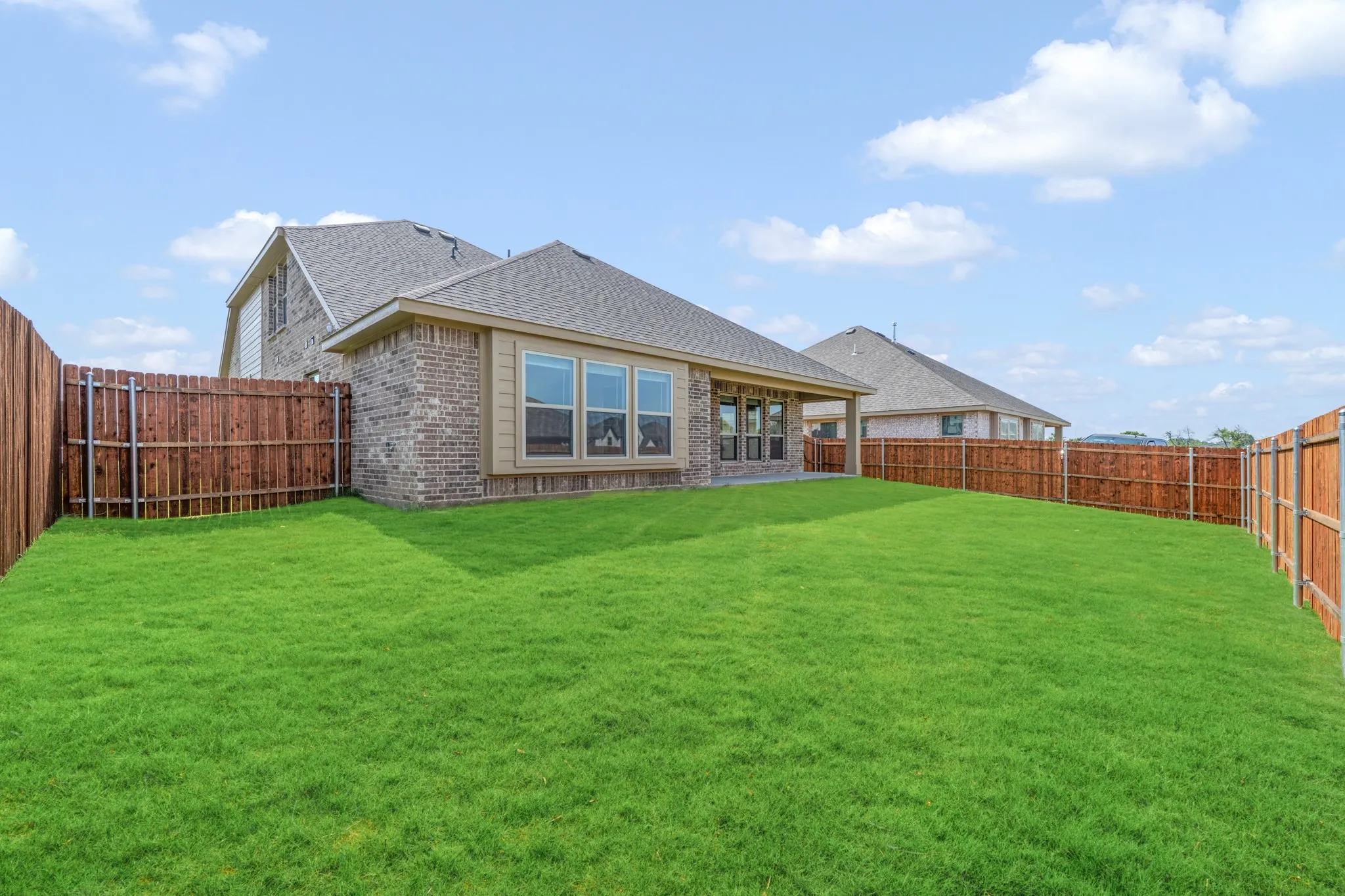 Single Family Residence For Sale in Johnson County , 215 Seminole Trail, Alvarado, Texas 76009, 4 Bedroom, 3 Bathroom, 2 Garage spaces, 2,333 Sqft, built in 2026, mls#21263321, Real Estate Agent in Alvarado, Homes For Sale in Johnson county, Homes For Sale in Alvarado, Realtor in Alvarado Texas, Real Estate Brokerage Independent Realty Texas, Luminita Cordes Realtor