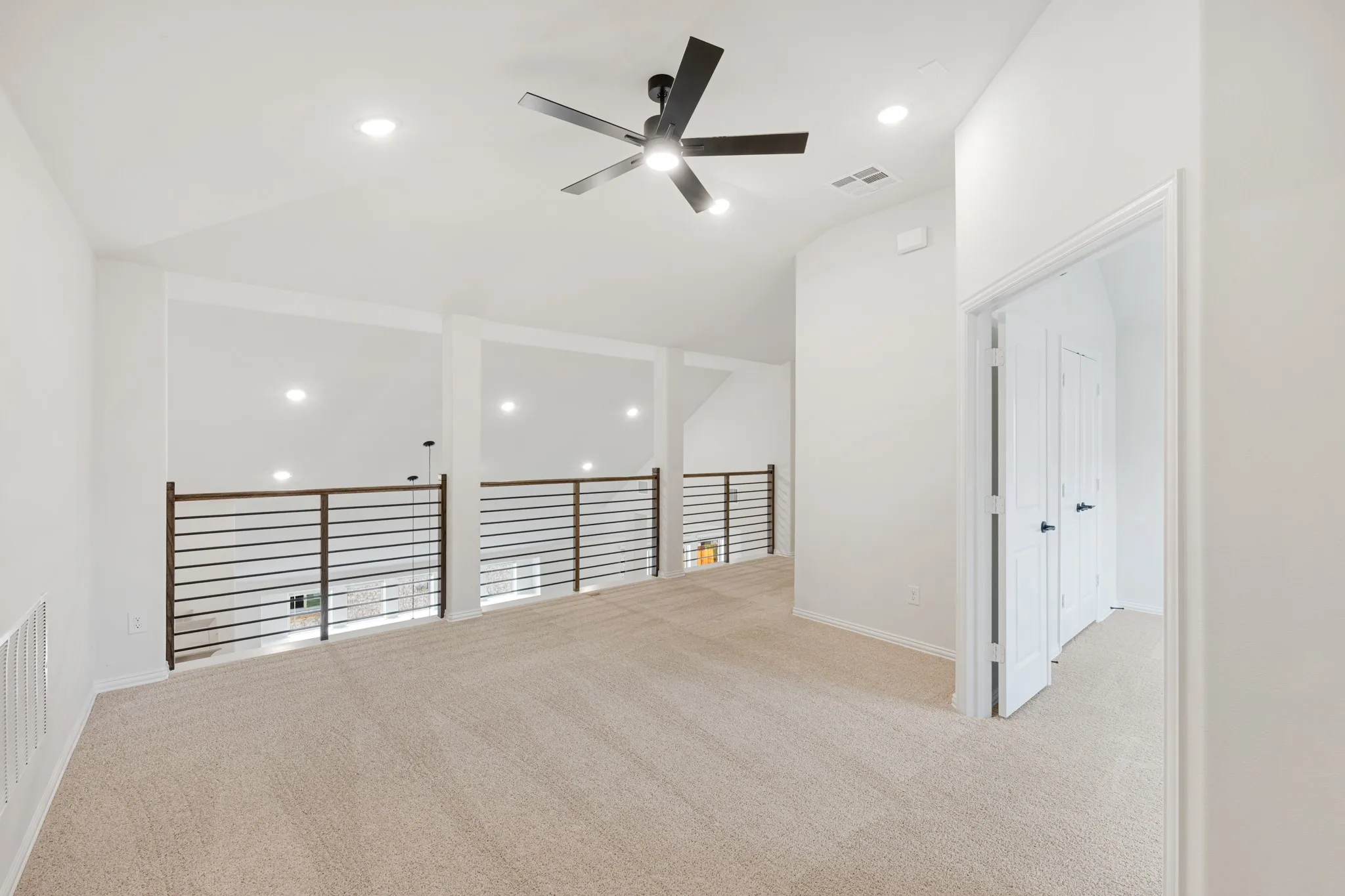 Single Family Residence For Sale in Johnson County , 215 Seminole Trail, Alvarado, Texas 76009, 4 Bedroom, 3 Bathroom, 2 Garage spaces, 2,333 Sqft, built in 2026, mls#21263321, Real Estate Agent in Alvarado, Homes For Sale in Johnson county, Homes For Sale in Alvarado, Realtor in Alvarado Texas, Real Estate Brokerage Independent Realty Texas, Luminita Cordes Realtor