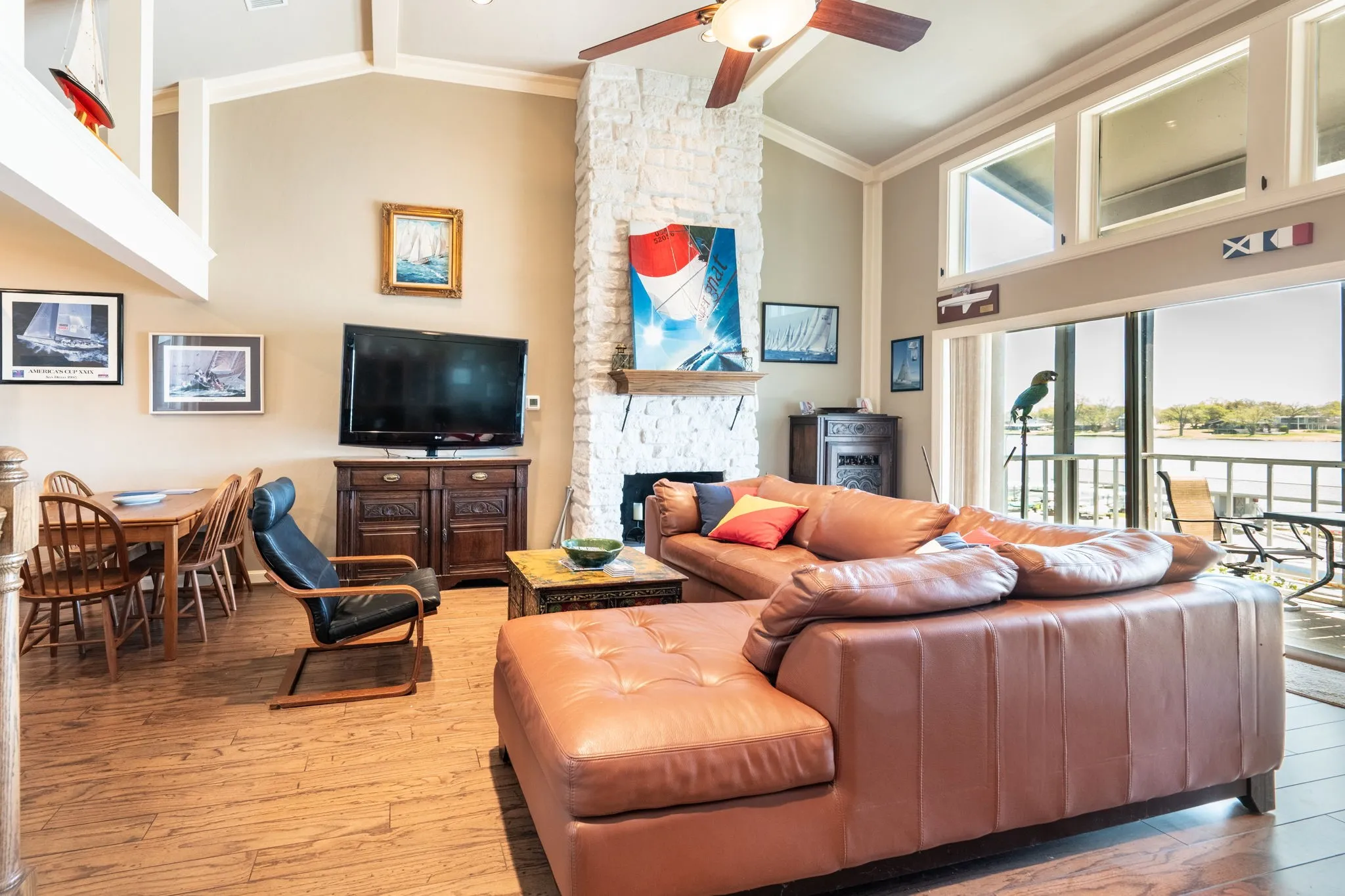 Condominium For Sale in Rockwall County , 300 Rush Creek Drive B2, Heath, Texas 75032, 2 Bedroom, 2 Bathroom, Garage spaces, 1,040 Sqft, built in 1972, mls#21262605, Real Estate Agent in Heath, Homes For Sale in Rockwall county, Homes For Sale in Heath, Realtor in Heath Texas, Real Estate Brokerage Independent Realty Texas, Luminita Cordes Realtor