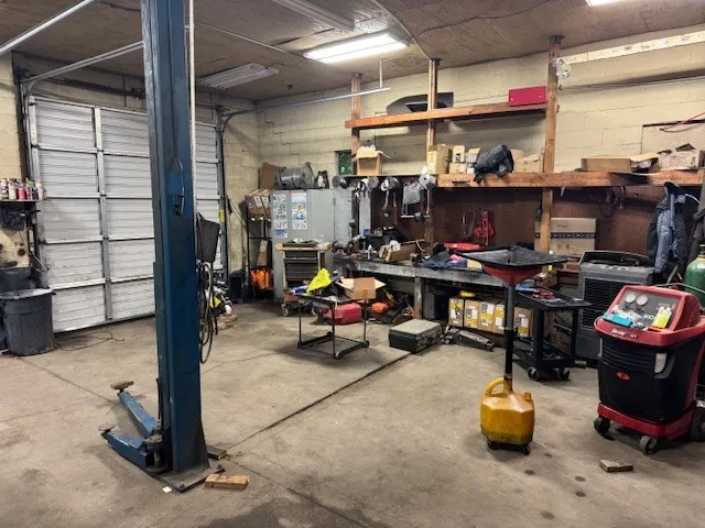 Retail For Sale in Anderson County , 412 E Spring Street, Palestine, Texas 75801, 0, 0, Garage spaces, 0 Sqft, built in 1988, mls#21263341, Real Estate Agent in Palestine, Homes For Sale in Anderson county, Homes For Sale in Palestine, Realtor in Palestine Texas, Real Estate Brokerage Independent Realty Texas, Luminita Cordes Realtor