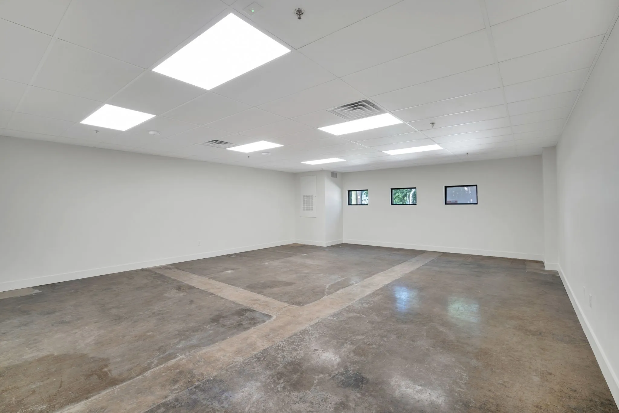Warehouse For Rent in Ellis County , 301 W Main Street 146, Midlothian, Texas 76065, 0, 0, Garage spaces, 0 Sqft, built in 2022, Price $30, mls#21263347, Real Estate Agent in Midlothian, Homes For Rent in Ellis county, Homes For Rent in Midlothian, Realtor in Midlothian Texas, Real Estate Brokerage Independent Realty Texas, Luminita Cordes Realtor