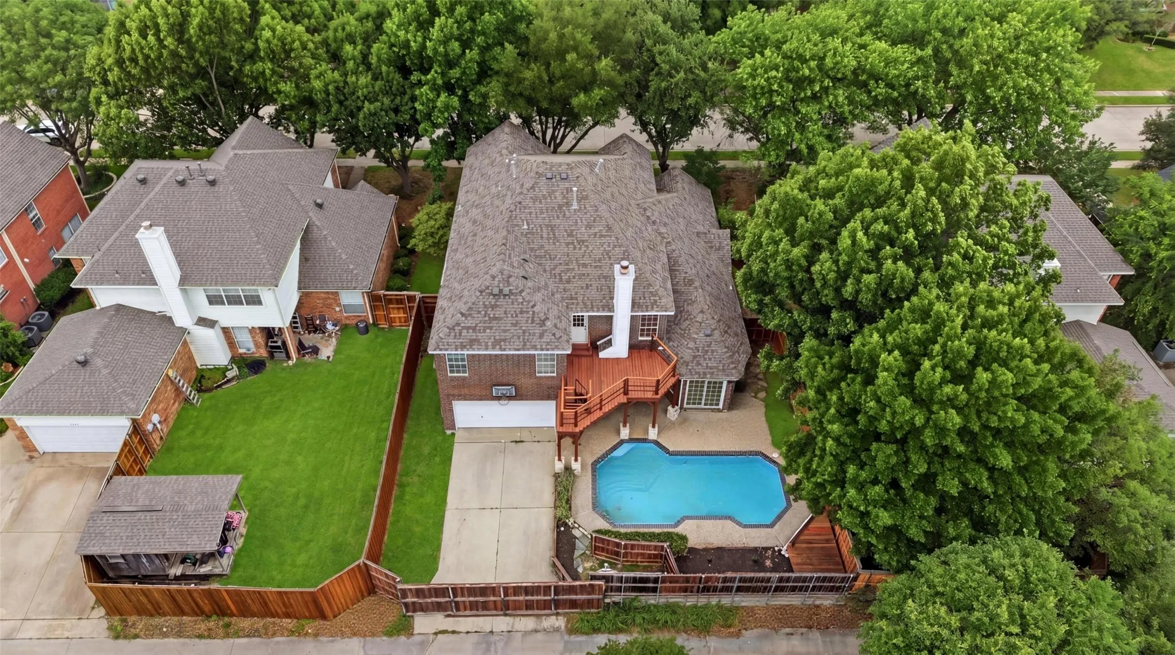 Single Family Residence For Sale in Collin County , 8812 Smokey Drive, Plano, Texas 75025, 5 Bedroom, 4 Bathroom, 2 Garage spaces, 4,063 Sqft, built in 1993, mls#21256799, Real Estate Agent in Plano, Homes For Sale in Collin county, Homes For Sale in Plano, Realtor in Plano Texas, Real Estate Brokerage Independent Realty Texas, Luminita Cordes Realtor