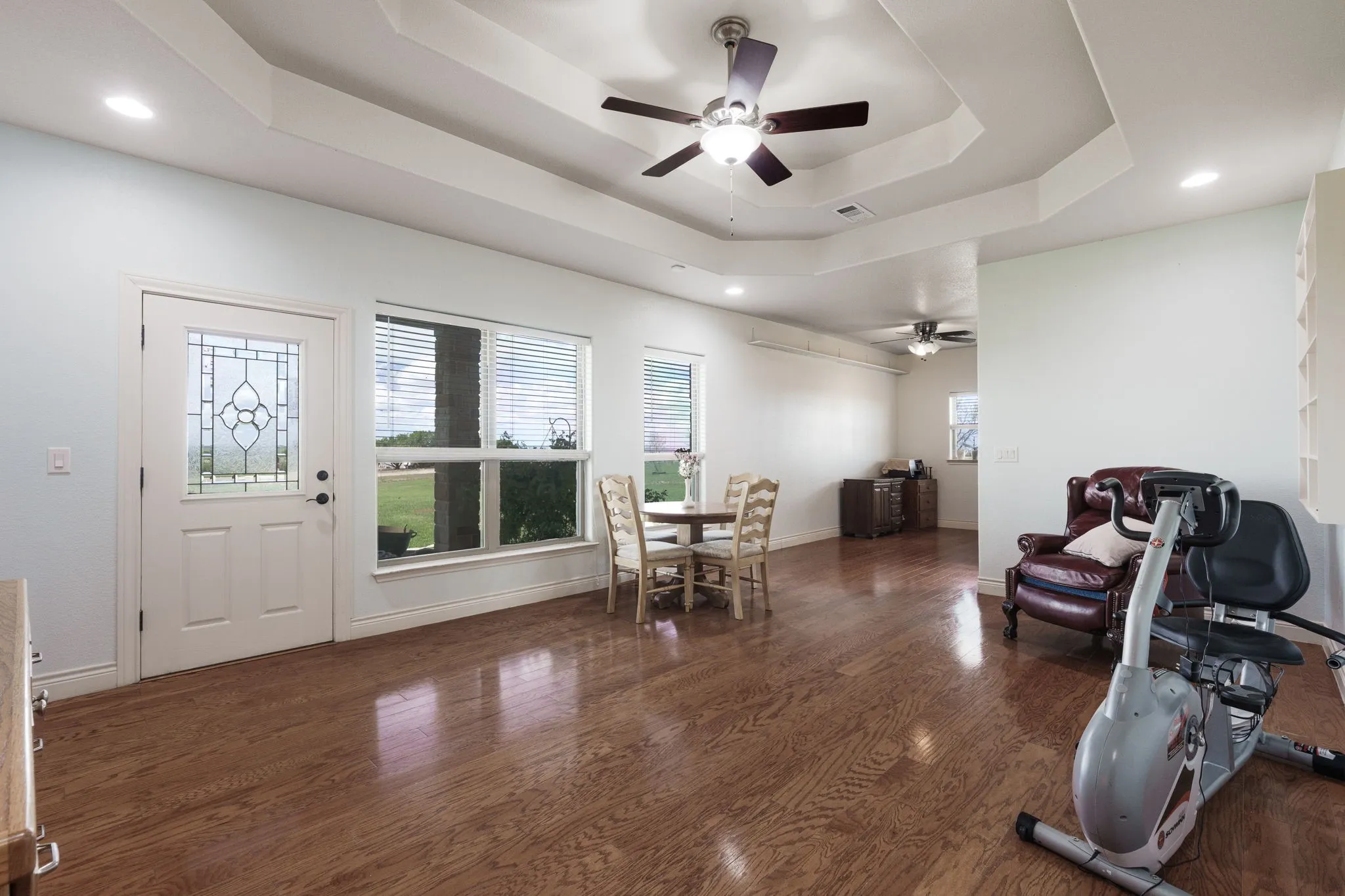 Farm For Sale in Burnet County , 5450 County Road 101, Lampasas, Texas 76550, 4 Bedroom, 4 Bathroom, 2 Garage spaces, 4,072 Sqft, built in 2011, mls#21235794, Real Estate Agent in Lampasas, Homes For Sale in Burnet county, Homes For Sale in Lampasas, Realtor in Lampasas Texas, Real Estate Brokerage Independent Realty Texas, Luminita Cordes Realtor