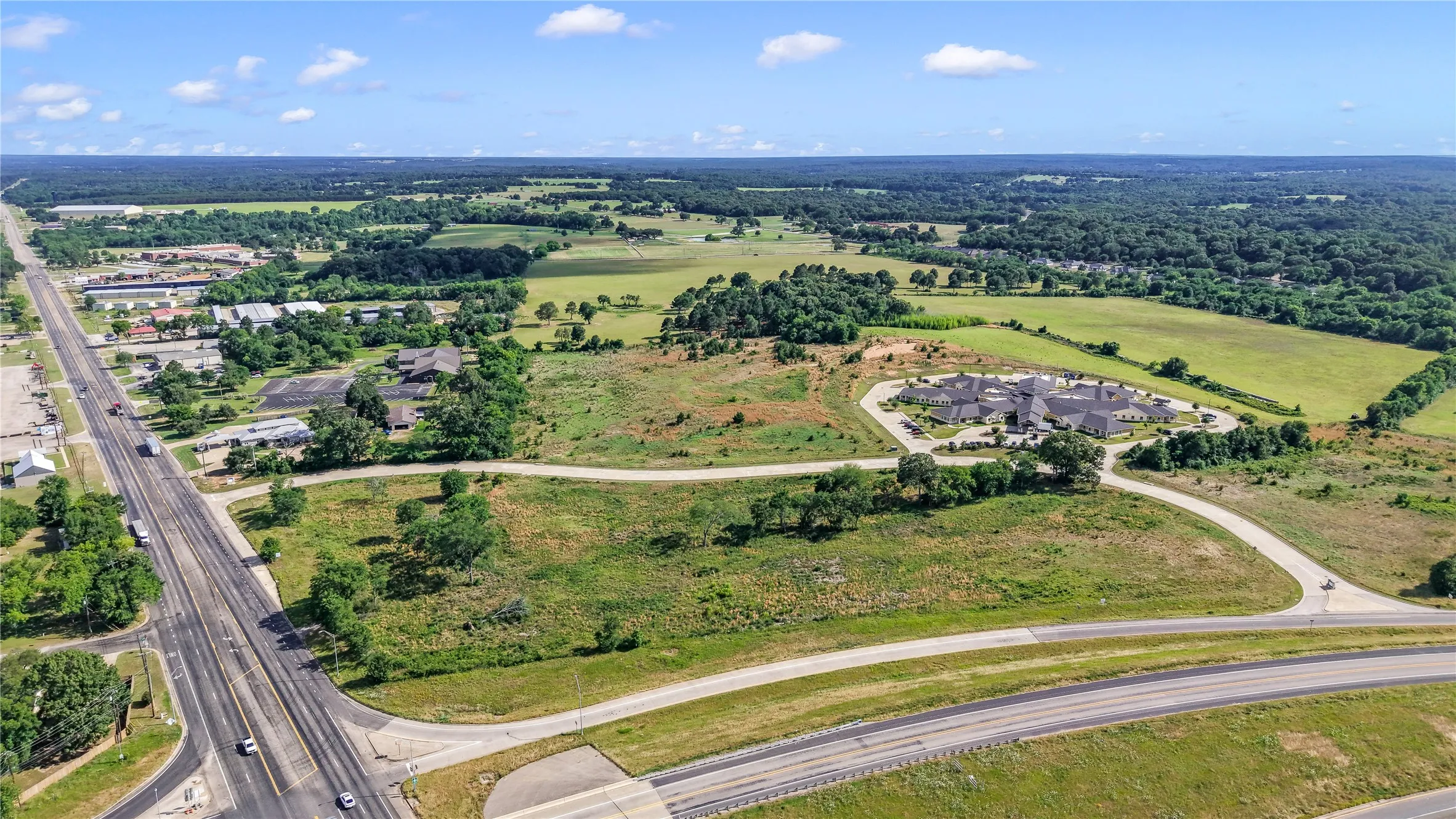 Unimproved Land For Sale in Henderson County , 120 Commons Drive, Athens, Texas 75751, 0, 0, Garage spaces, 0 Sqft, built in 0, mls#21263368, Real Estate Agent in Athens, Homes For Sale in Henderson county, Homes For Sale in Athens, Realtor in Athens Texas, Real Estate Brokerage Independent Realty Texas, Luminita Cordes Realtor