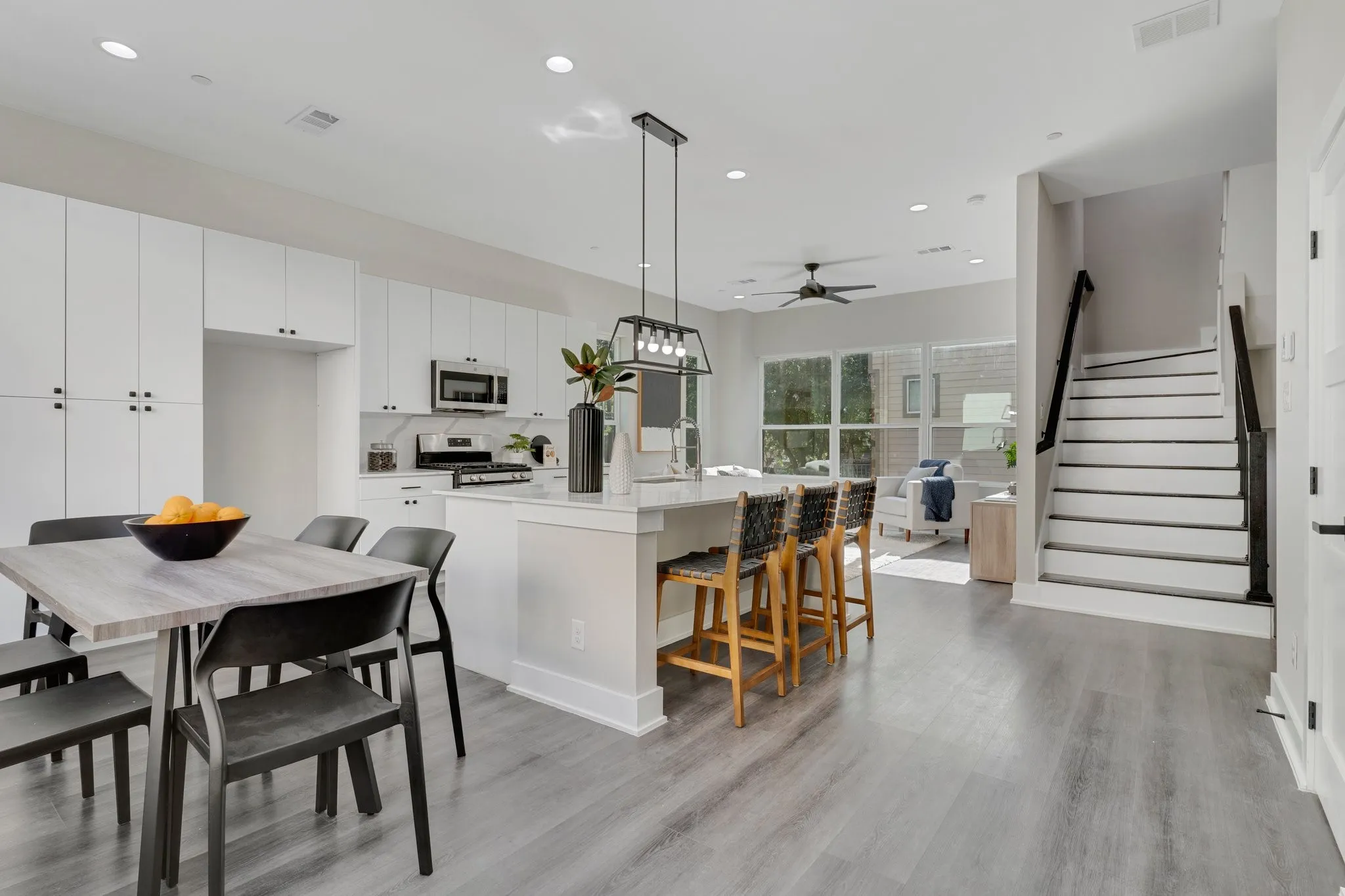 For Sale in Dallas County , 5810 Hudson Street, Dallas, Texas 75206, 10 Bedroom, 15 Bathroom, 2 Garage spaces, 0 Sqft, built in 2024, mls#21261773, Real Estate Agent in Dallas, Homes For Sale in Dallas county, Homes For Sale in Dallas, Realtor in Dallas Texas, Real Estate Brokerage Independent Realty Texas, Luminita Cordes Realtor