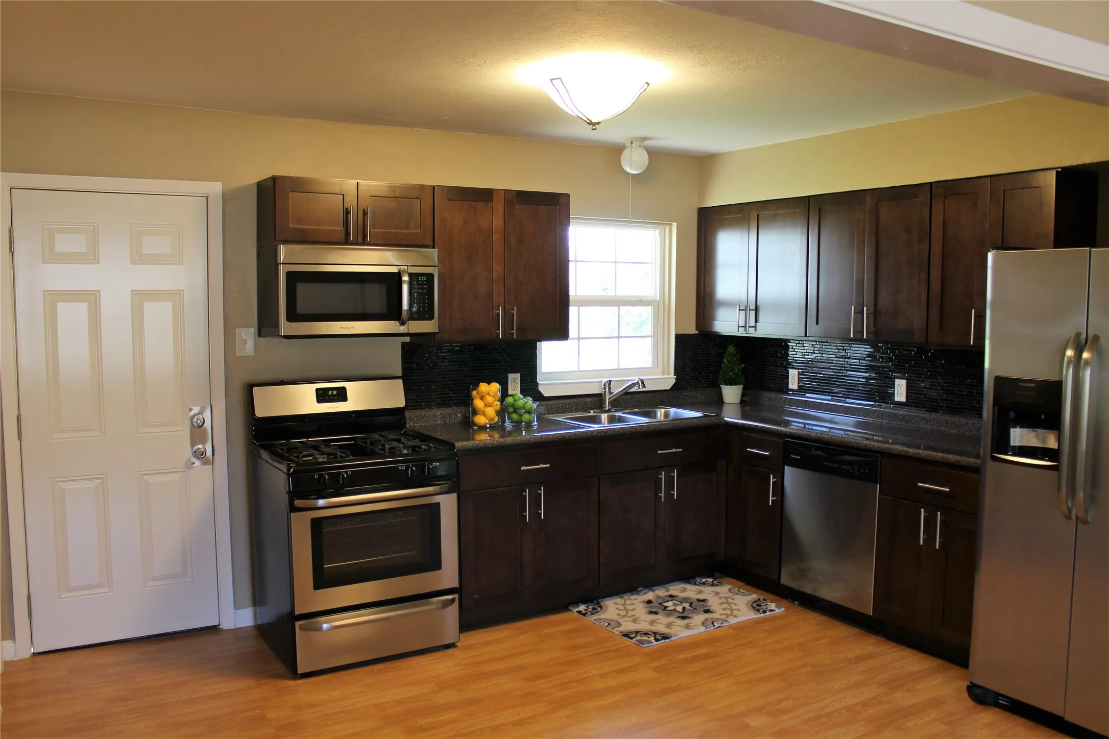 Single Family Residence For Rent in Dallas County , 12028 Hoblitzelle Drive, Dallas, Texas 75243, 3 Bedroom, 1 Bathroom, Garage spaces, 1,182 Sqft, built in 1954, mls#21263407, Real Estate Agent in Dallas, Homes For Rent in Dallas county, Homes For Rent in Dallas, Realtor in Dallas Texas, Real Estate Brokerage Independent Realty Texas, Luminita Cordes Realtor