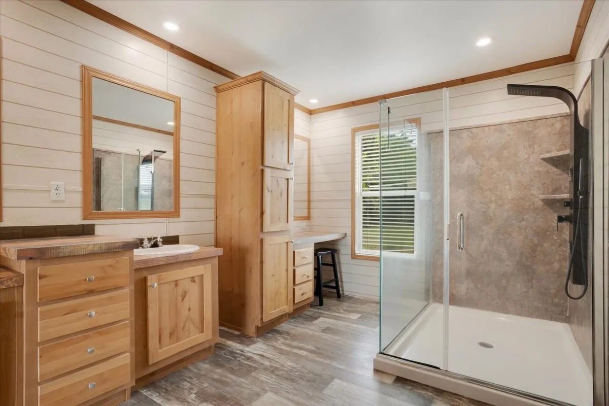Mobile Home For Sale in Hunt County , 8791 County Road 1143, Celeste, Texas 75423, 3 Bedroom, 2 Bathroom, Garage spaces, 1,792 Sqft, built in 2018, mls#21262682, Real Estate Agent in Celeste, Homes For Sale in Hunt county, Homes For Sale in Celeste, Realtor in Celeste Texas, Real Estate Brokerage Independent Realty Texas, Luminita Cordes Realtor