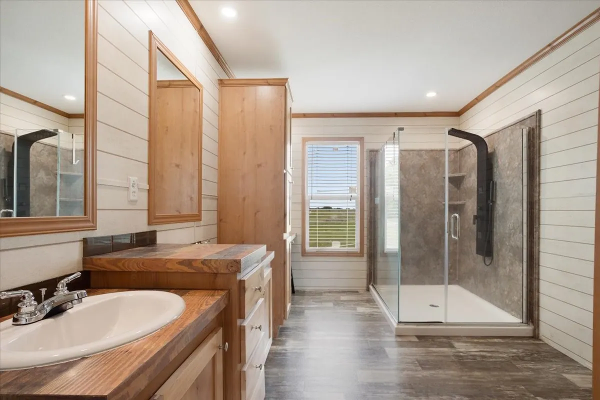 Mobile Home For Sale in Hunt County , 8791 County Road 1143, Celeste, Texas 75423, 3 Bedroom, 2 Bathroom, Garage spaces, 1,792 Sqft, built in 2018, mls#21262682, Real Estate Agent in Celeste, Homes For Sale in Hunt county, Homes For Sale in Celeste, Realtor in Celeste Texas, Real Estate Brokerage Independent Realty Texas, Luminita Cordes Realtor