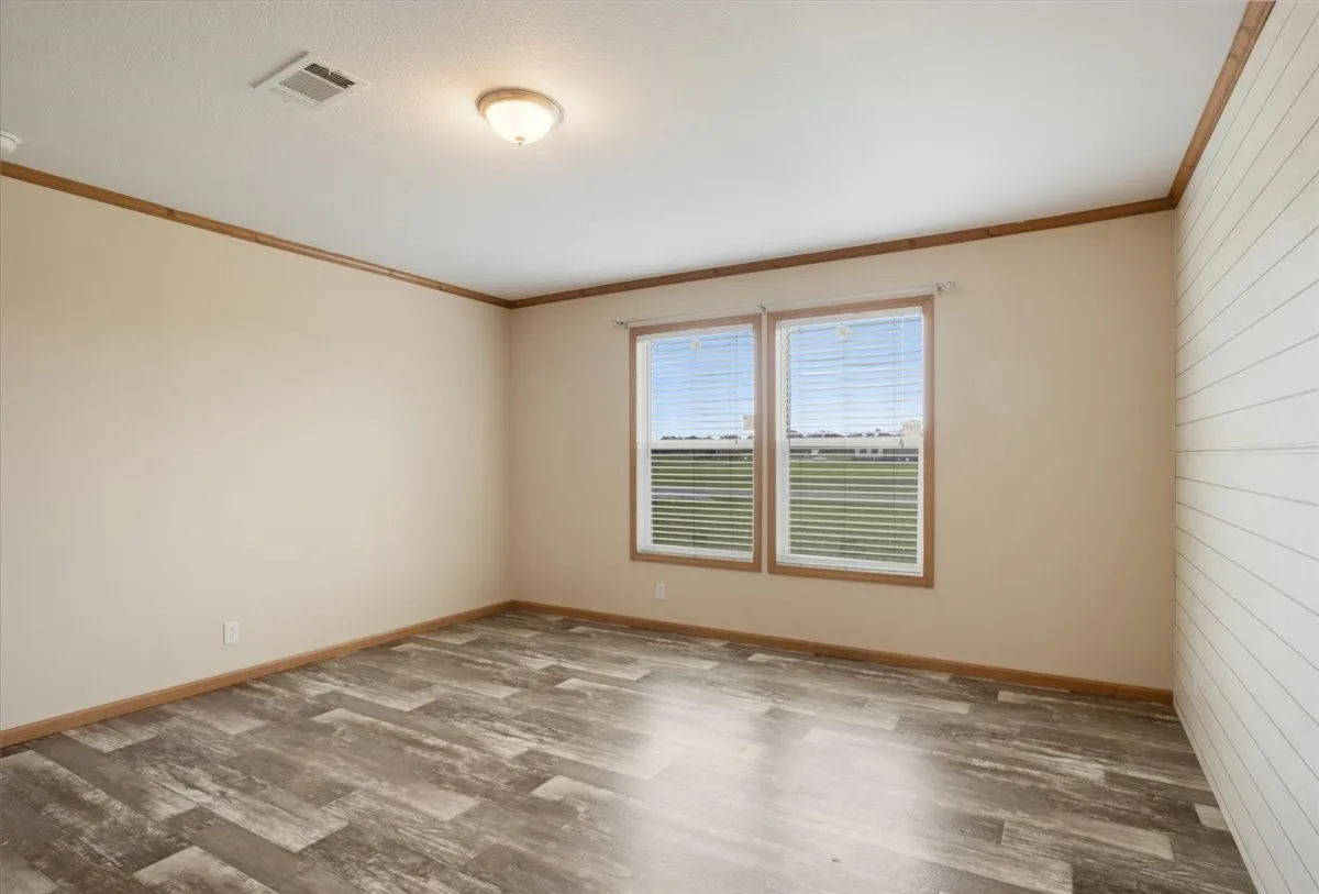Mobile Home For Sale in Hunt County , 8791 County Road 1143, Celeste, Texas 75423, 3 Bedroom, 2 Bathroom, Garage spaces, 1,792 Sqft, built in 2018, mls#21262682, Real Estate Agent in Celeste, Homes For Sale in Hunt county, Homes For Sale in Celeste, Realtor in Celeste Texas, Real Estate Brokerage Independent Realty Texas, Luminita Cordes Realtor