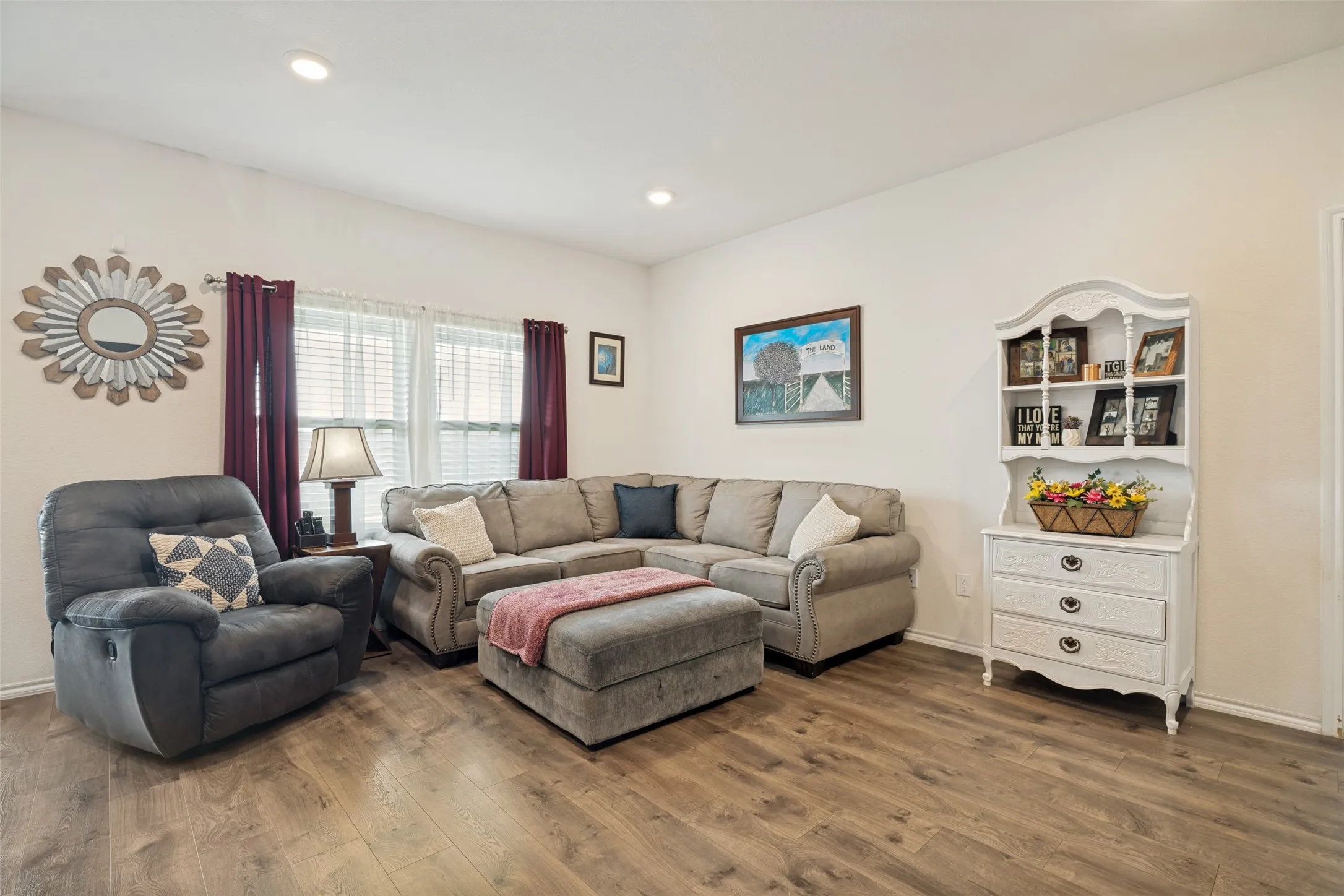 Single Family Residence For Sale in Collin County , 732 Meadow Creek Lane, Josephine, Texas 75189, 3 Bedroom, 2 Bathroom, 2 Garage spaces, 1,310 Sqft, built in 2020, Price $237,500, mls#21263269, Real Estate Agent in Josephine, Homes For Sale in Collin county, Homes For Sale in Josephine, Realtor in Josephine Texas, Real Estate Brokerage Independent Realty Texas, Luminita Cordes Realtor