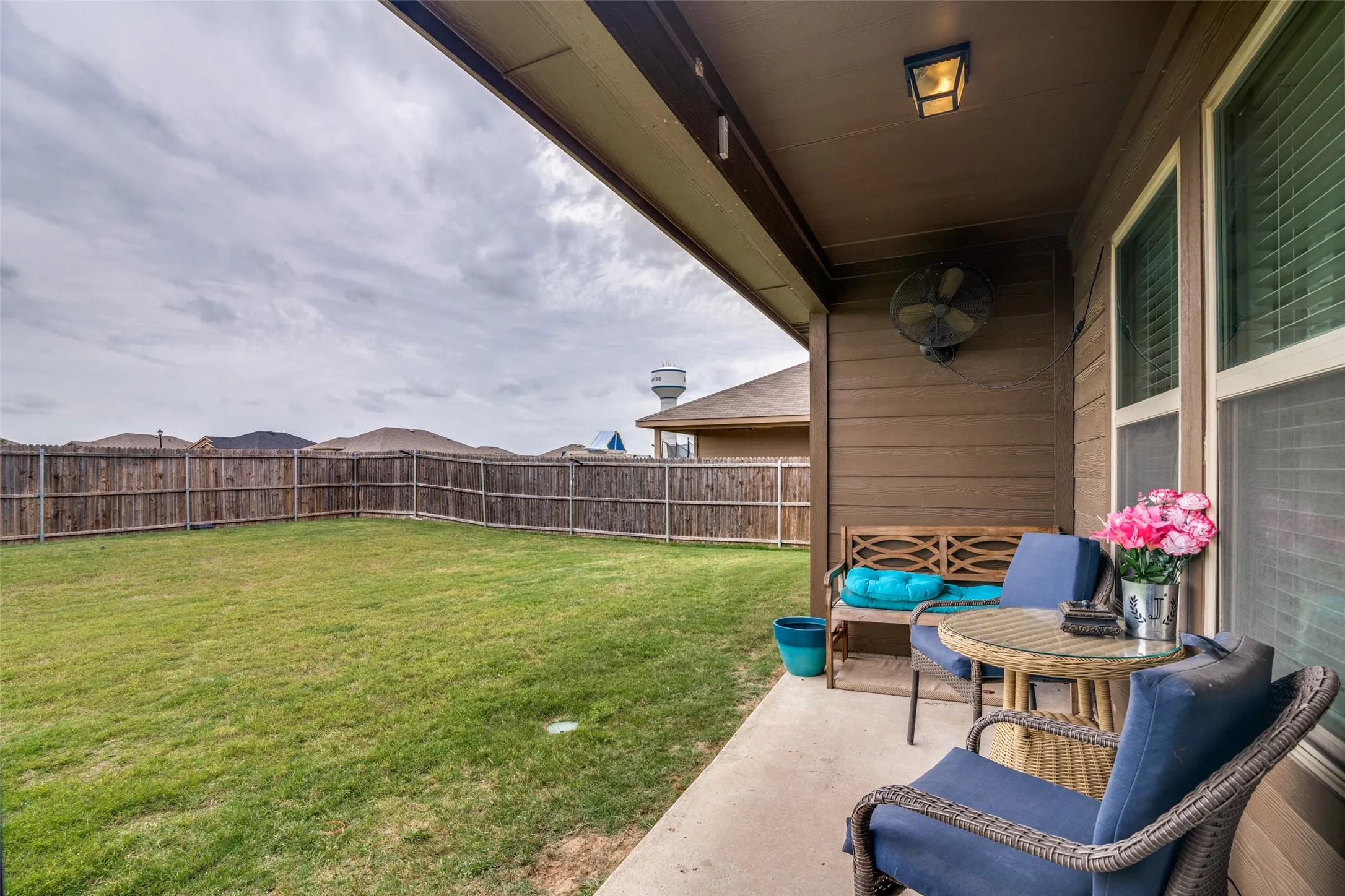 Single Family Residence For Sale in Collin County , 732 Meadow Creek Lane, Josephine, Texas 75189, 3 Bedroom, 2 Bathroom, 2 Garage spaces, 1,310 Sqft, built in 2020, Price $237,500, mls#21263269, Real Estate Agent in Josephine, Homes For Sale in Collin county, Homes For Sale in Josephine, Realtor in Josephine Texas, Real Estate Brokerage Independent Realty Texas, Luminita Cordes Realtor