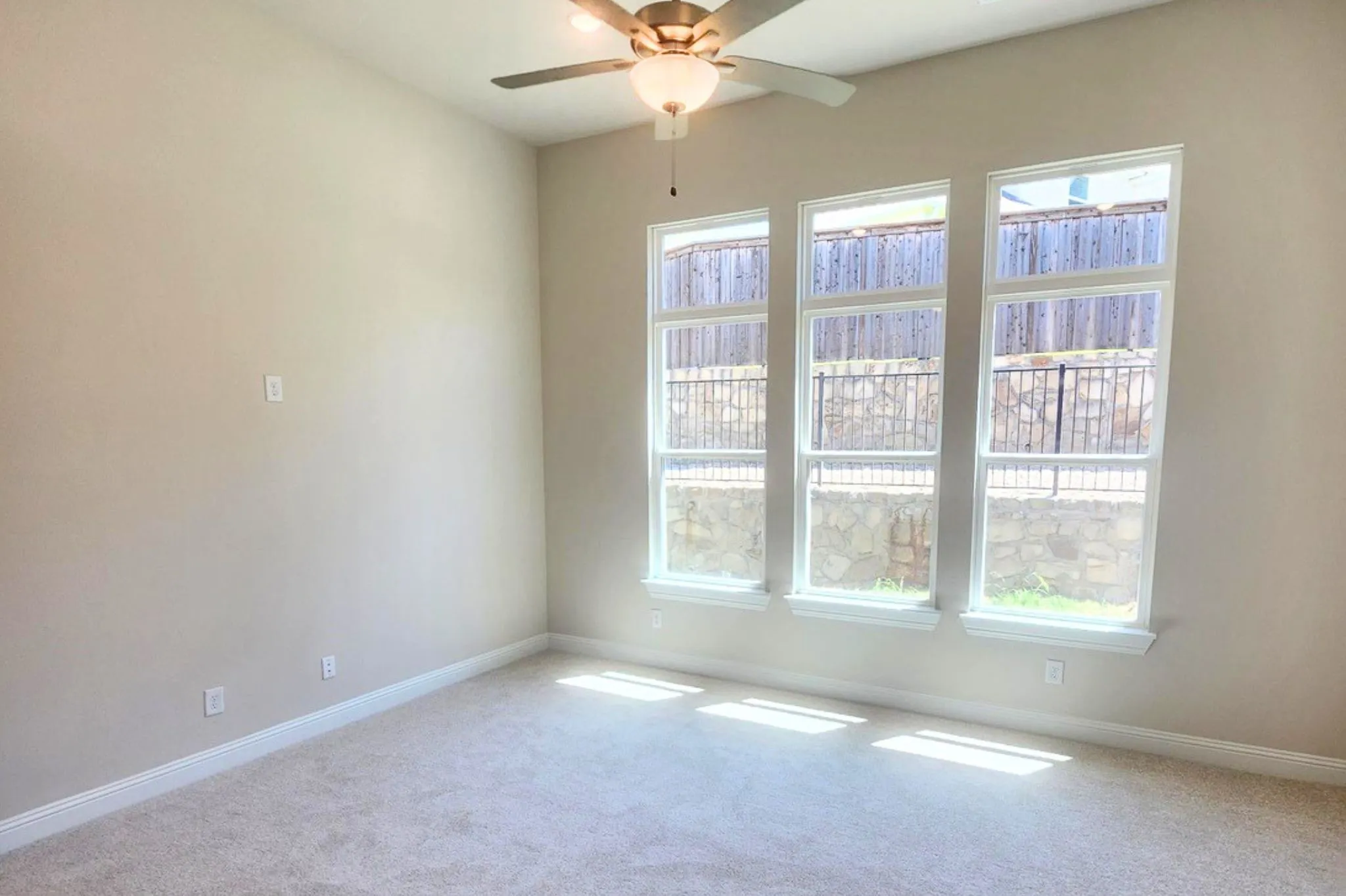 Single Family Residence For Sale in Parker County , 1633 Oak Trail Drive, Fort Worth, Texas 76008, 4 Bedroom, 3 Bathroom, 3 Garage spaces, 2,813 Sqft, built in 2026, mls#21263431, Real Estate Agent in Fort Worth, Homes For Sale in Parker county, Homes For Sale in Fort Worth, Realtor in Fort Worth Texas, Real Estate Brokerage Independent Realty Texas, Luminita Cordes Realtor