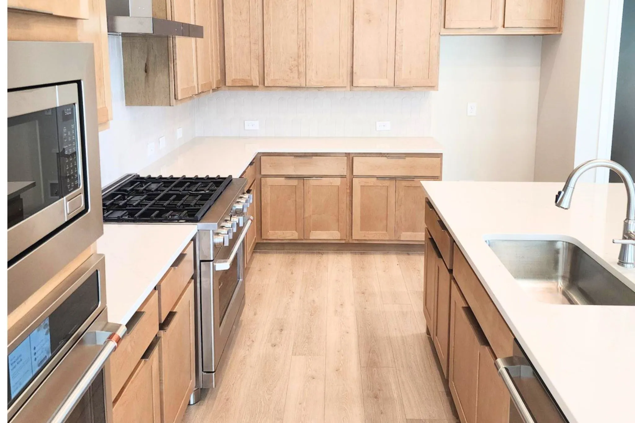 Single Family Residence For Sale in Parker County , 1633 Oak Trail Drive, Fort Worth, Texas 76008, 4 Bedroom, 3 Bathroom, 3 Garage spaces, 2,813 Sqft, built in 2026, mls#21263431, Real Estate Agent in Fort Worth, Homes For Sale in Parker county, Homes For Sale in Fort Worth, Realtor in Fort Worth Texas, Real Estate Brokerage Independent Realty Texas, Luminita Cordes Realtor
