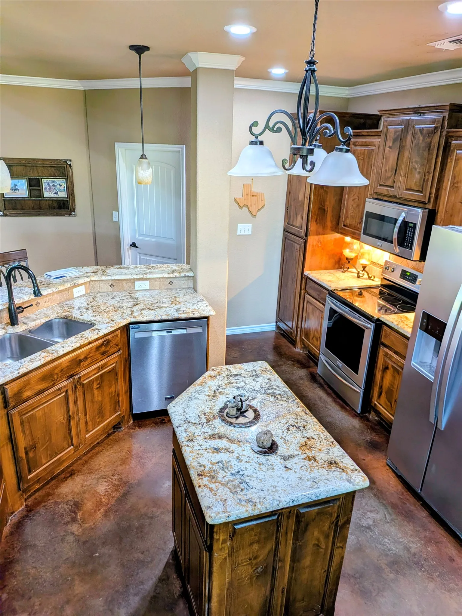 taken from the area between the kitchen and the dining room