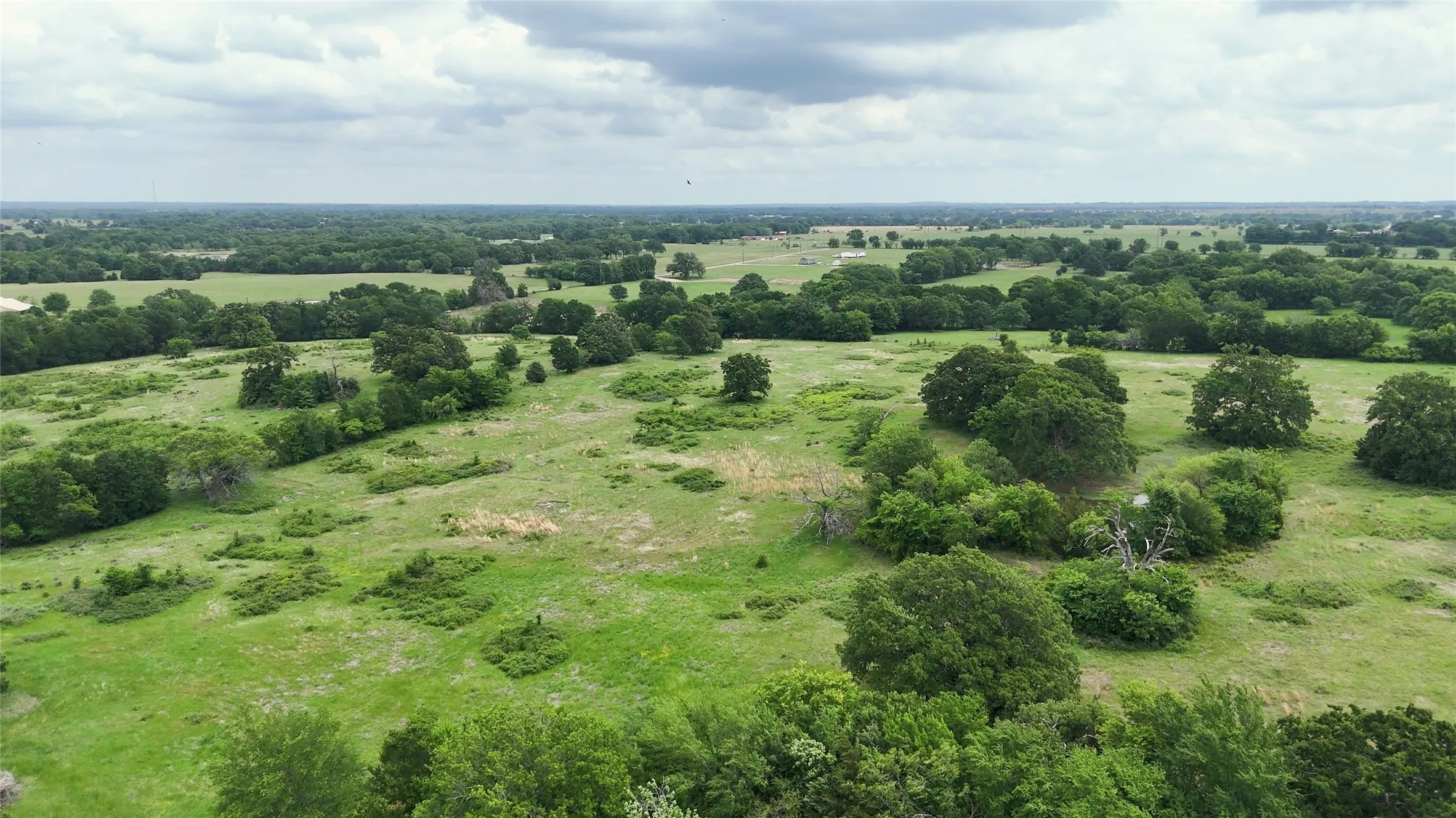 Ranch For Sale in Van Zandt County , 960 VZ CR 2705, Mabank, Texas 75147, 0, 0, Garage spaces, 0 Sqft, built in 1953, Price $9,600,000, mls#21263031, Real Estate Agent in Mabank, Homes For Sale in Van Zandt county, Homes For Sale in Mabank, Realtor in Mabank Texas, Real Estate Brokerage Independent Realty Texas, Luminita Cordes Realtor