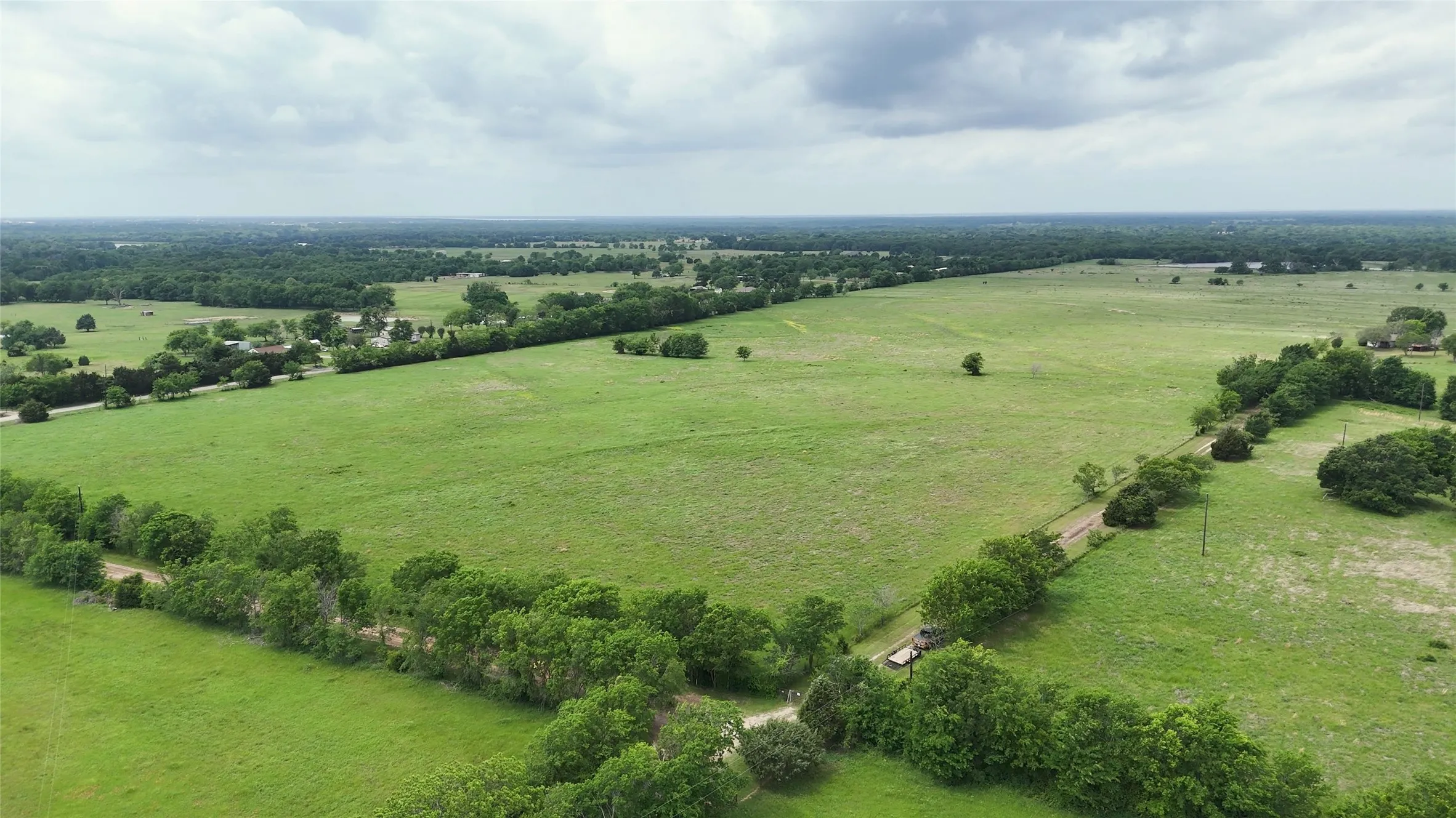 Ranch For Sale in Van Zandt County , 960 VZ CR 2705, Mabank, Texas 75147, 0, 0, Garage spaces, 0 Sqft, built in 1953, Price $9,600,000, mls#21263031, Real Estate Agent in Mabank, Homes For Sale in Van Zandt county, Homes For Sale in Mabank, Realtor in Mabank Texas, Real Estate Brokerage Independent Realty Texas, Luminita Cordes Realtor