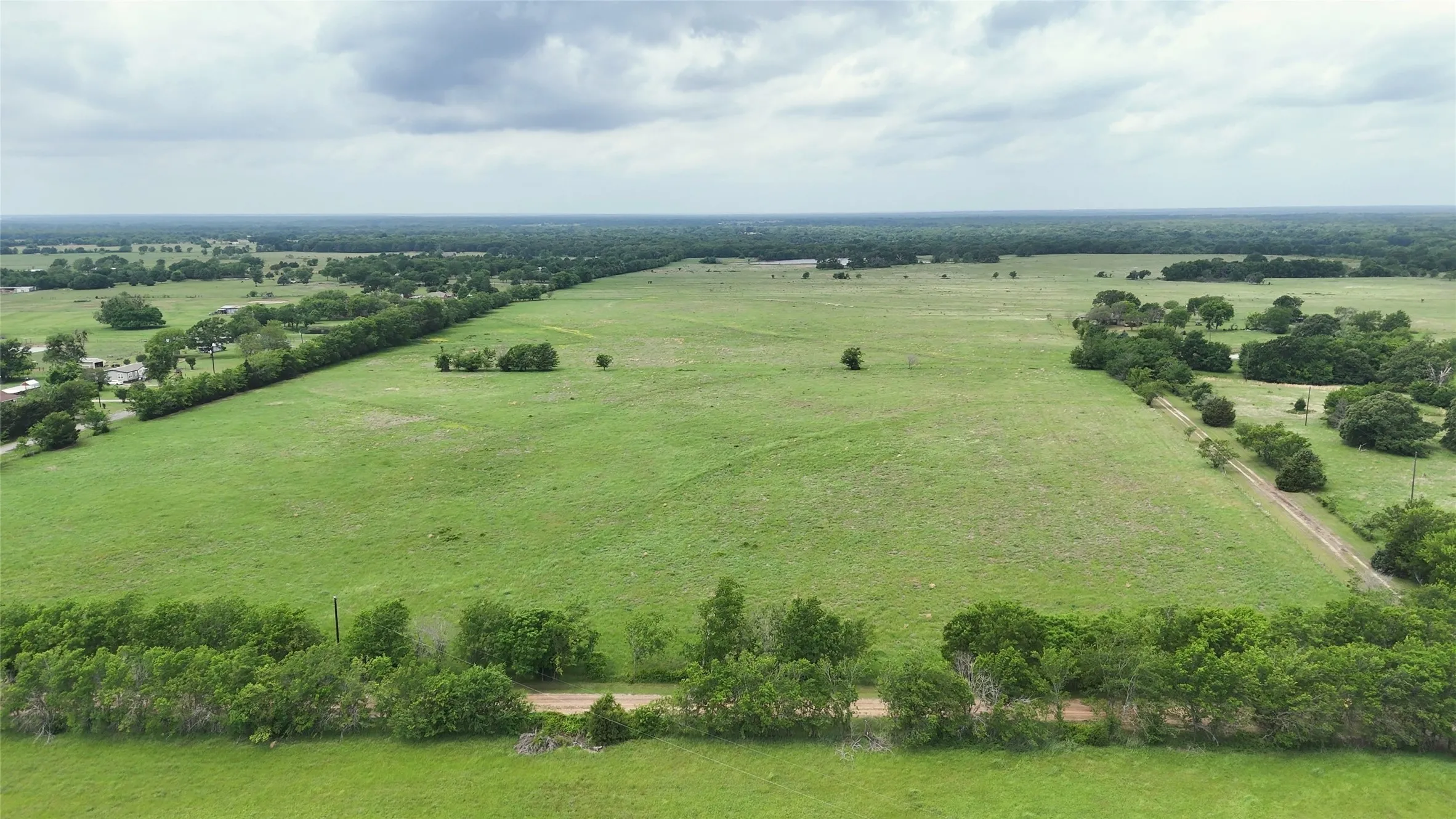 Ranch For Sale in Van Zandt County , 960 VZ CR 2705, Mabank, Texas 75147, 0, 0, Garage spaces, 0 Sqft, built in 1953, Price $9,600,000, mls#21263031, Real Estate Agent in Mabank, Homes For Sale in Van Zandt county, Homes For Sale in Mabank, Realtor in Mabank Texas, Real Estate Brokerage Independent Realty Texas, Luminita Cordes Realtor