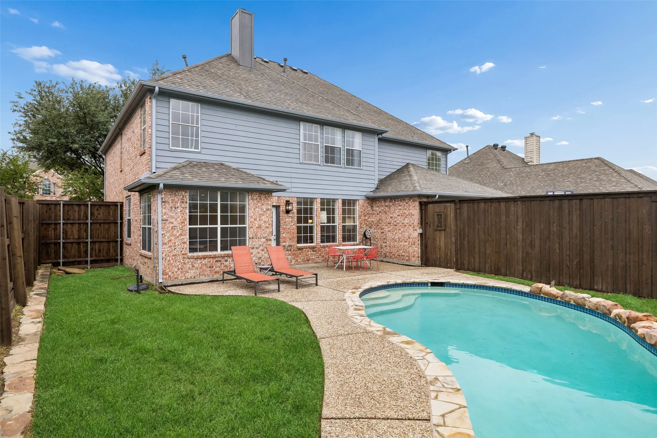 Single Family Residence For Sale in Collin County , 4021 Carmichael Drive, Plano, Texas 75024, 4 Bedroom, 3 Bathroom, 2 Garage spaces, 3,358 Sqft, built in 1993, mls#21256324, Real Estate Agent in Plano, Homes For Sale in Collin county, Homes For Sale in Plano, Realtor in Plano Texas, Real Estate Brokerage Independent Realty Texas, Luminita Cordes Realtor