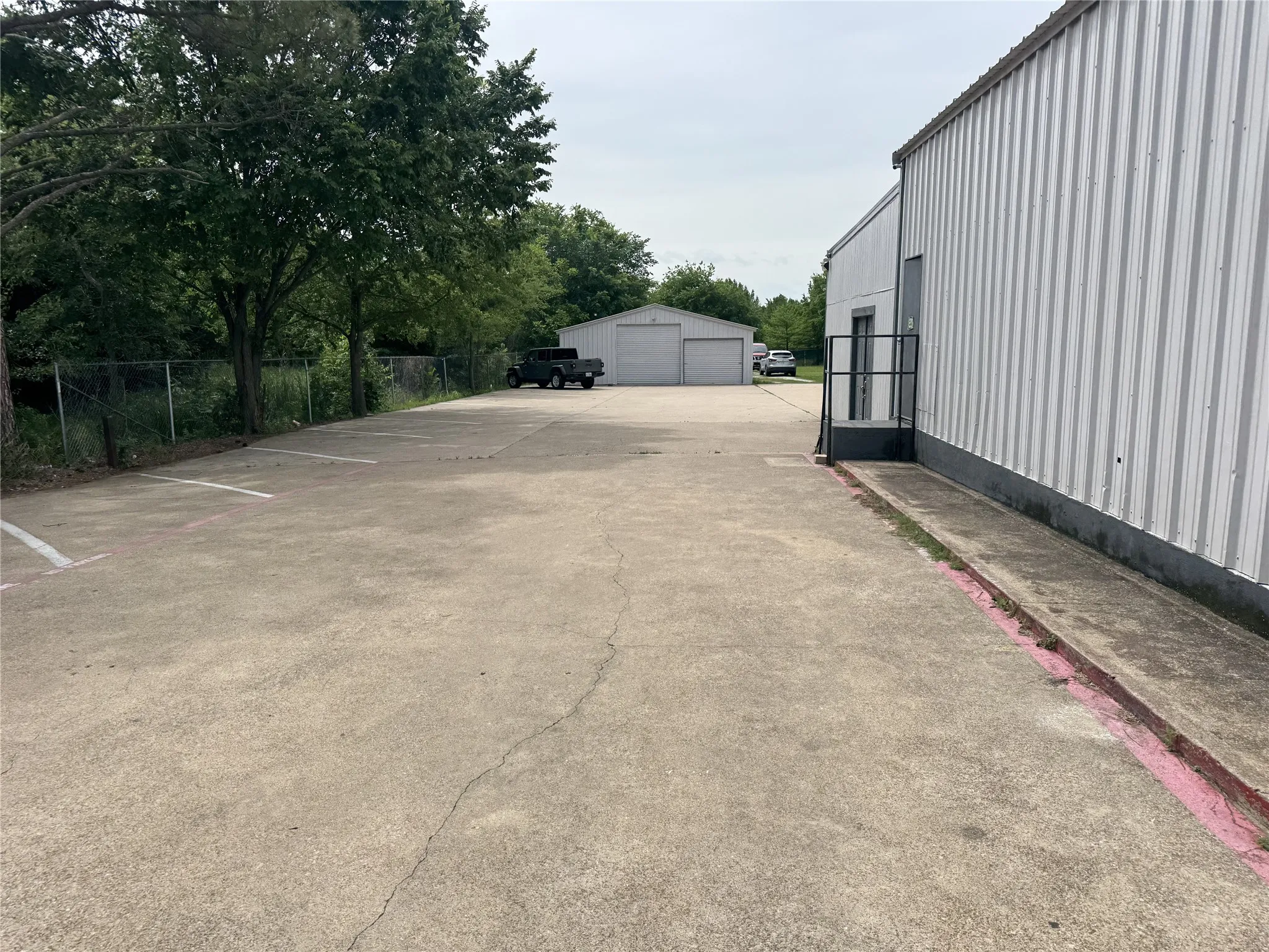 Warehouse For Sale in Tarrant County , 1791 Highway 1187, Mansfield, Texas 76063, 0, 0, Garage spaces, 0 Sqft, built in 1989, Price $595,000, mls#21263576, Real Estate Agent in Mansfield, Homes For Sale in Tarrant county, Homes For Sale in Mansfield, Realtor in Mansfield Texas, Real Estate Brokerage Independent Realty Texas, Luminita Cordes Realtor