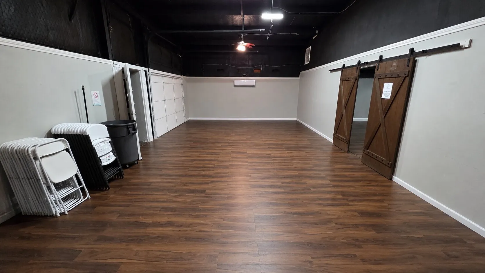 Middle Room