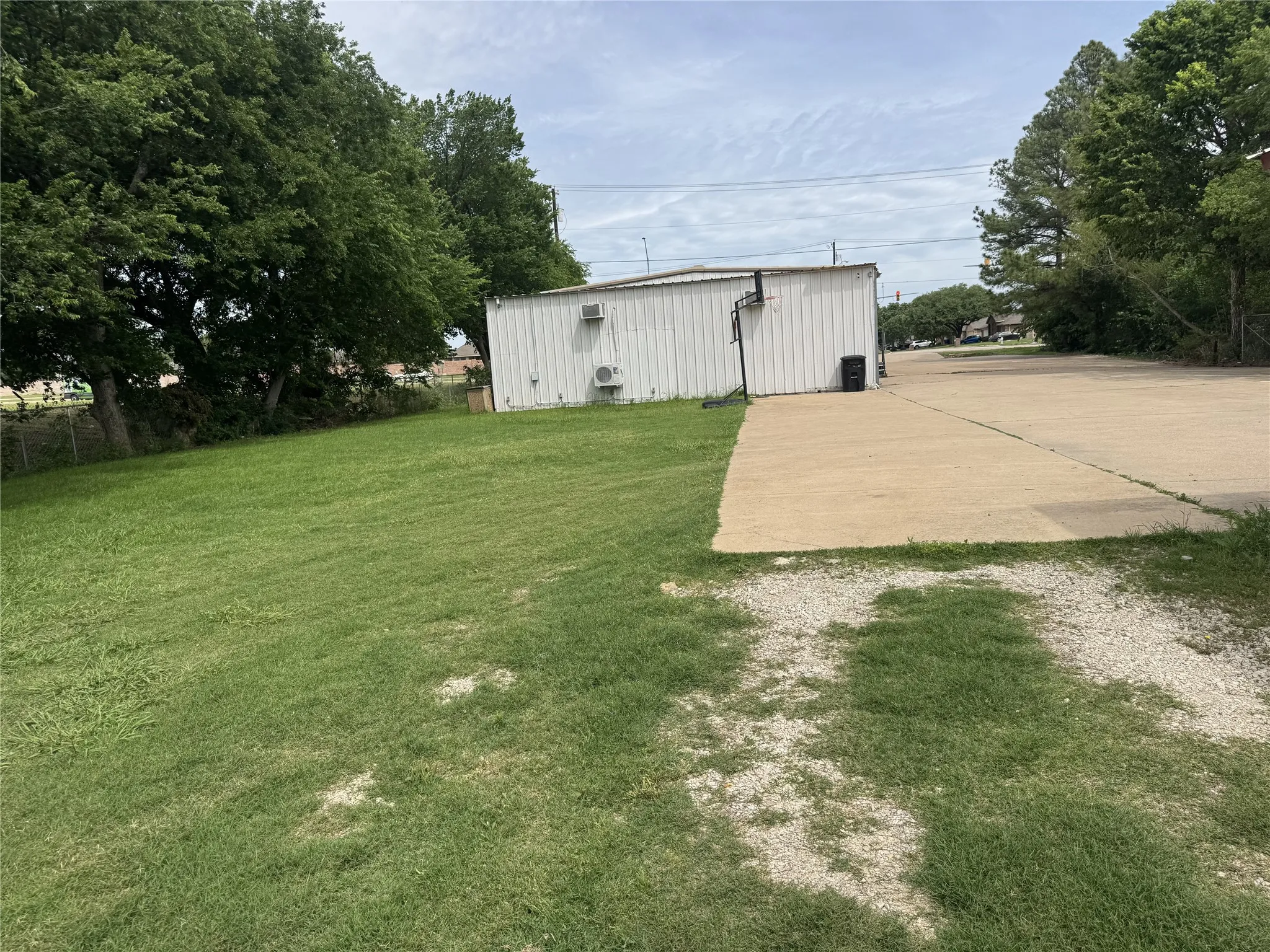 Warehouse For Sale in Tarrant County , 1791 Highway 1187, Mansfield, Texas 76063, 0, 0, Garage spaces, 0 Sqft, built in 1989, Price $595,000, mls#21263576, Real Estate Agent in Mansfield, Homes For Sale in Tarrant county, Homes For Sale in Mansfield, Realtor in Mansfield Texas, Real Estate Brokerage Independent Realty Texas, Luminita Cordes Realtor