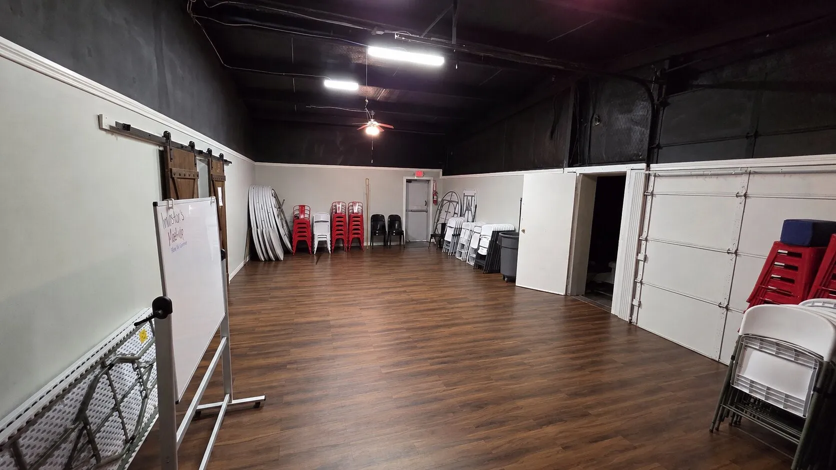 Middle Room