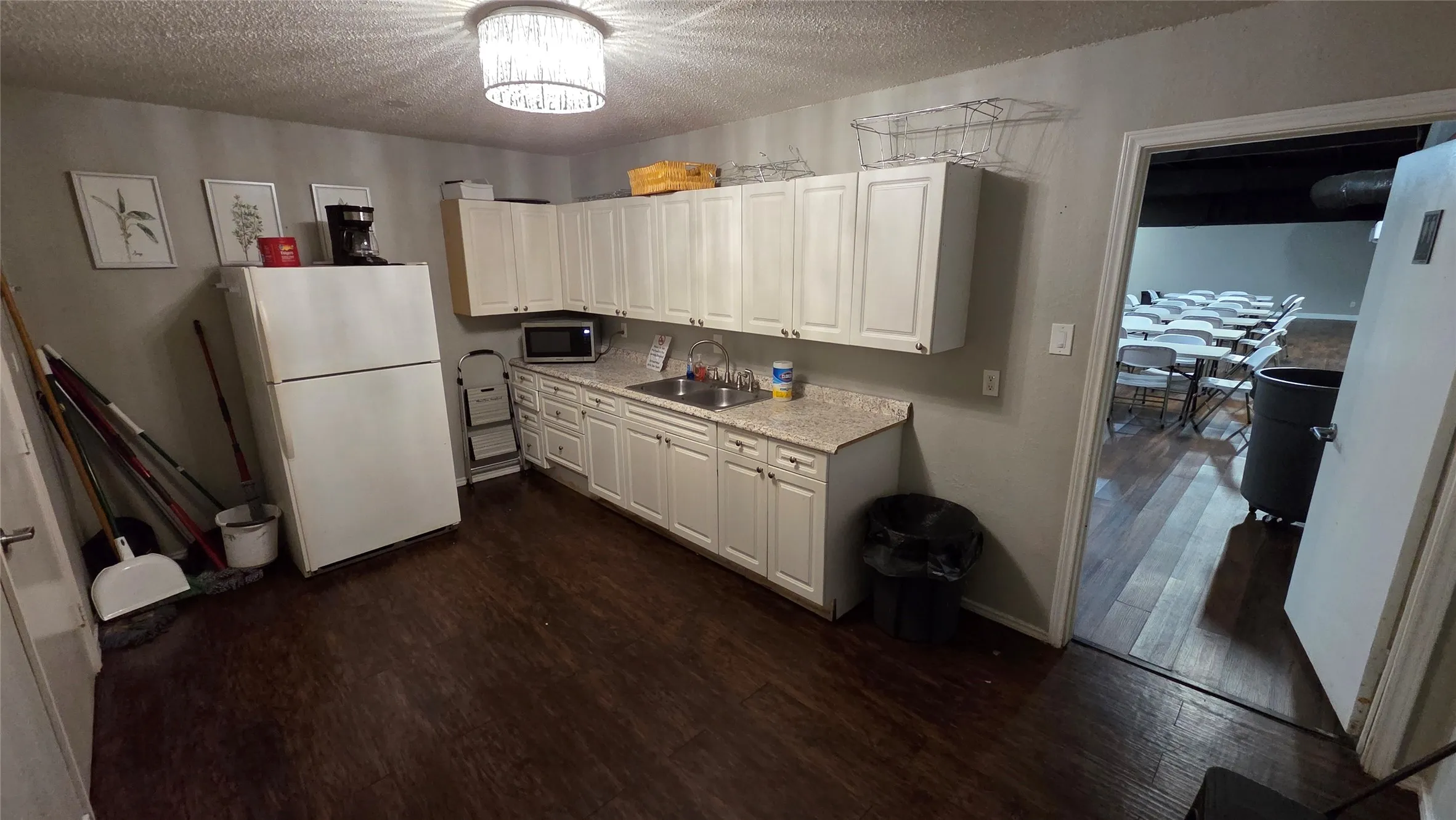 Warehouse For Sale in Tarrant County , 1791 Highway 1187, Mansfield, Texas 76063, 0, 0, Garage spaces, 0 Sqft, built in 1989, Price $595,000, mls#21263576, Real Estate Agent in Mansfield, Homes For Sale in Tarrant county, Homes For Sale in Mansfield, Realtor in Mansfield Texas, Real Estate Brokerage Independent Realty Texas, Luminita Cordes Realtor