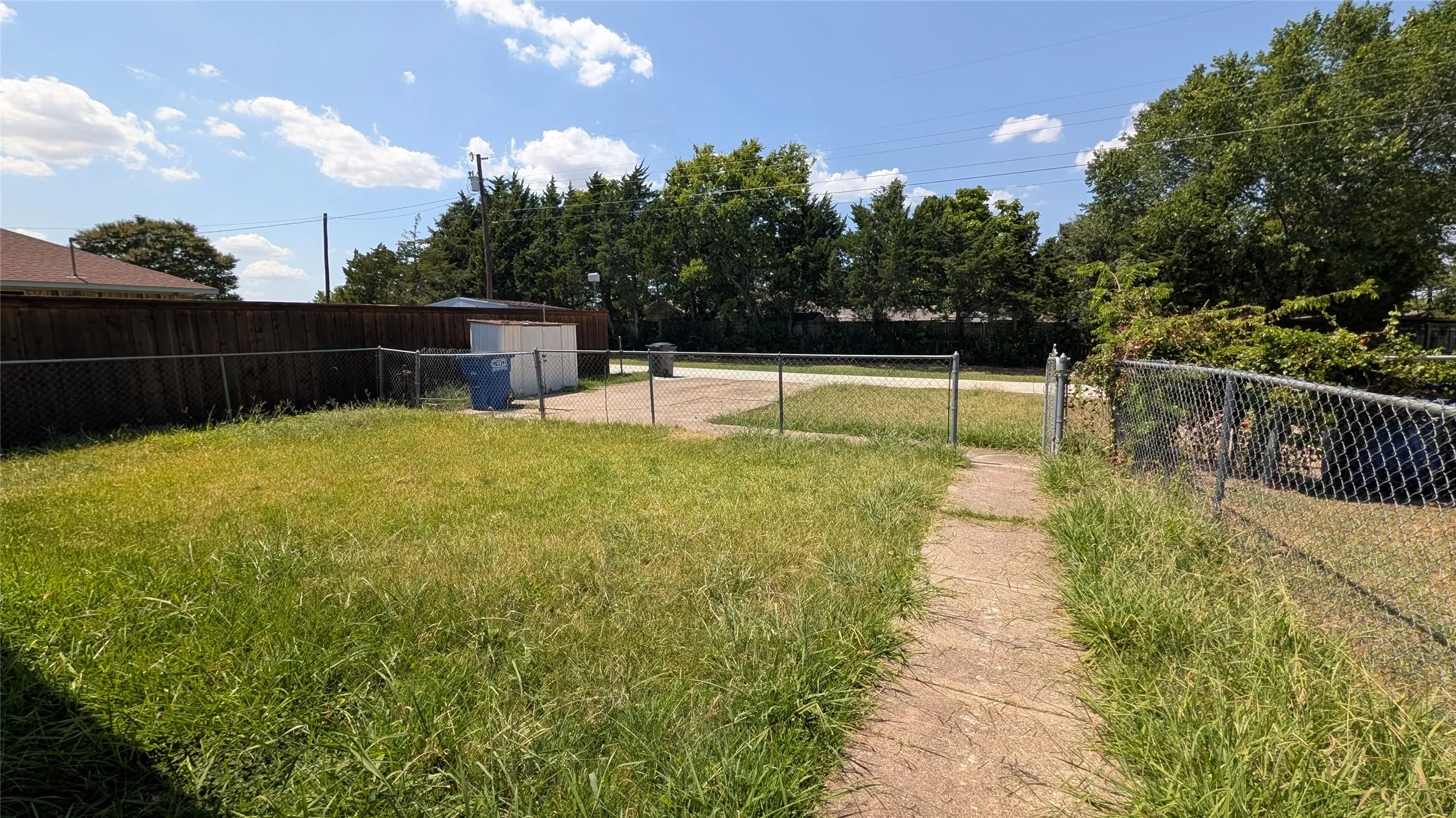Duplex For Rent in Dallas County , 3409 Jewel Street, Sachse, Texas 75048, 2 Bedroom, 2 Bathroom, Garage spaces, 855 Sqft, built in 1983, mls#21263558, Real Estate Agent in Sachse, Homes For Rent in Dallas county, Homes For Rent in Sachse, Realtor in Sachse Texas, Real Estate Brokerage Independent Realty Texas, Luminita Cordes Realtor