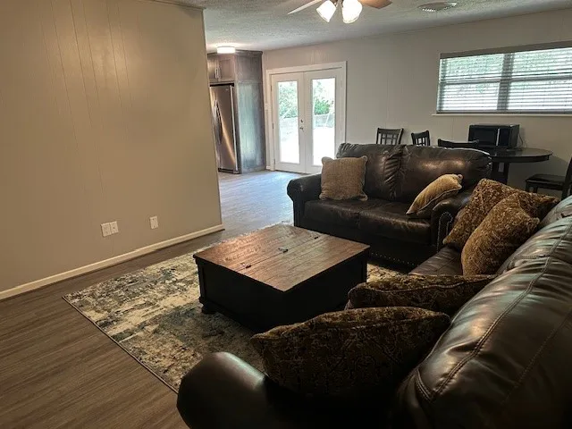 Single Family Residence For Rent in Erath County , 829 N Charlotte Avenue, Stephenville, Texas 76401, 3 Bedroom, 2 Bathroom, 2 Garage spaces, 1,516 Sqft, built in 1964, Price $2,450, mls#21263549, Real Estate Agent in Stephenville, Homes For Rent in Erath county, Homes For Rent in Stephenville, Realtor in Stephenville Texas, Real Estate Brokerage Independent Realty Texas, Luminita Cordes Realtor
