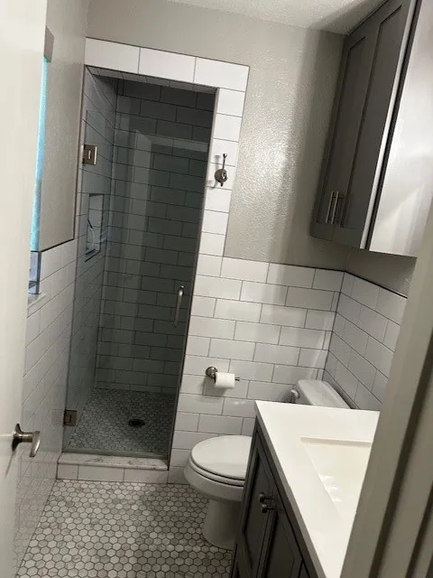 Single Family Residence For Rent in Erath County , 829 N Charlotte Avenue, Stephenville, Texas 76401, 3 Bedroom, 2 Bathroom, 2 Garage spaces, 1,516 Sqft, built in 1964, Price $2,450, mls#21263549, Real Estate Agent in Stephenville, Homes For Rent in Erath county, Homes For Rent in Stephenville, Realtor in Stephenville Texas, Real Estate Brokerage Independent Realty Texas, Luminita Cordes Realtor