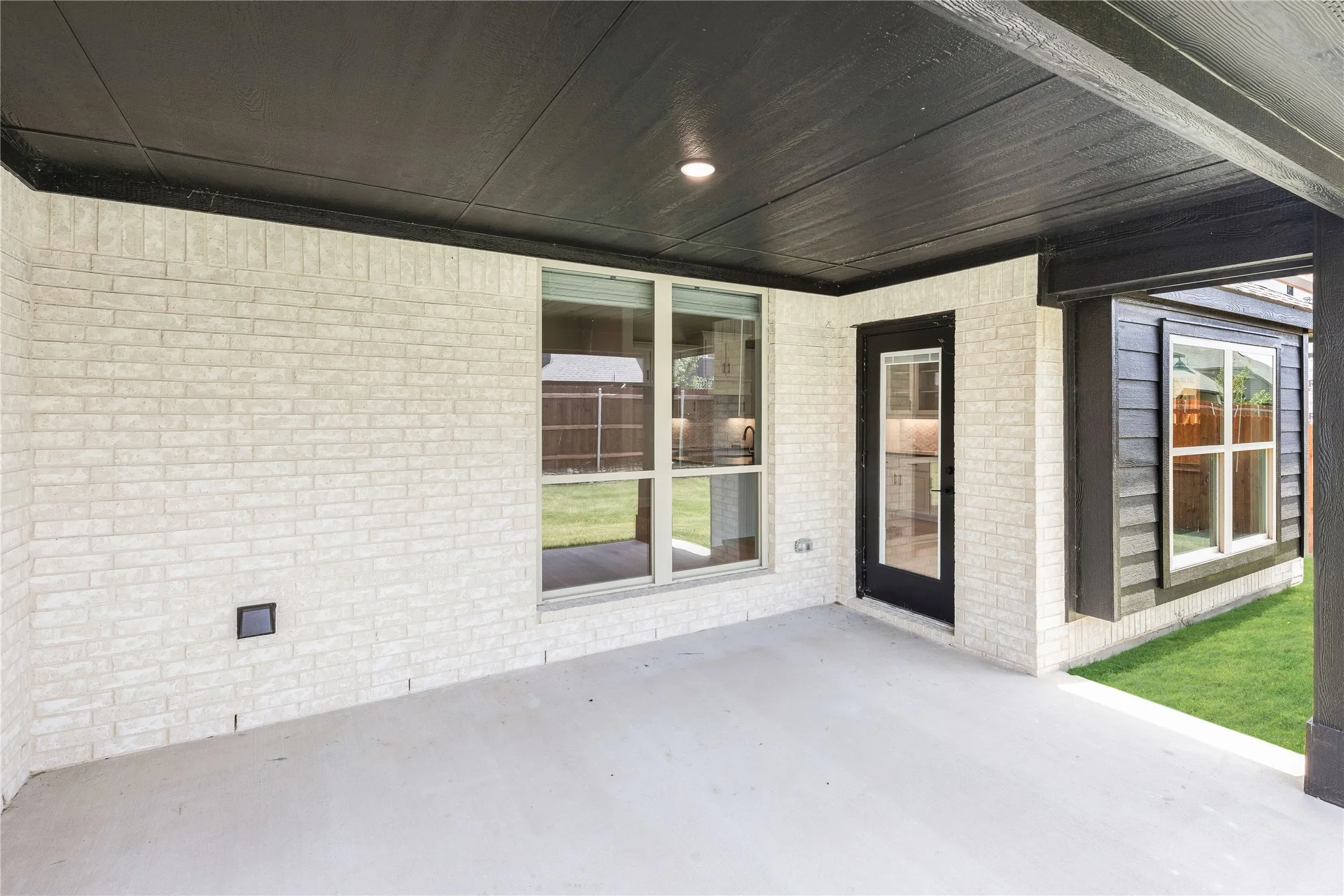 Single Family Residence For Sale in Ellis County , 520 Sanctuary Drive, Waxahachie, Texas 75165, 4 Bedroom, 3 Bathroom, 2 Garage spaces, 3,285 Sqft, built in 2026, mls#21263526, Real Estate Agent in Waxahachie, Homes For Sale in Ellis county, Homes For Sale in Waxahachie, Realtor in Waxahachie Texas, Real Estate Brokerage Independent Realty Texas, Luminita Cordes Realtor