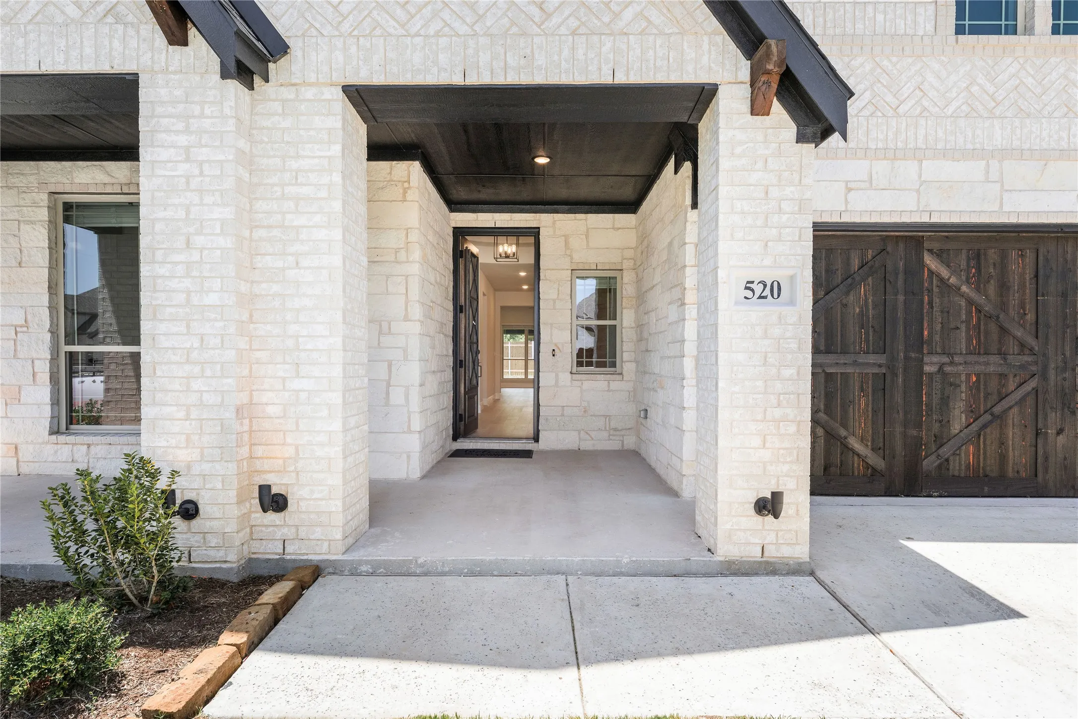 Single Family Residence For Sale in Ellis County , 520 Sanctuary Drive, Waxahachie, Texas 75165, 4 Bedroom, 3 Bathroom, 2 Garage spaces, 3,285 Sqft, built in 2026, mls#21263526, Real Estate Agent in Waxahachie, Homes For Sale in Ellis county, Homes For Sale in Waxahachie, Realtor in Waxahachie Texas, Real Estate Brokerage Independent Realty Texas, Luminita Cordes Realtor