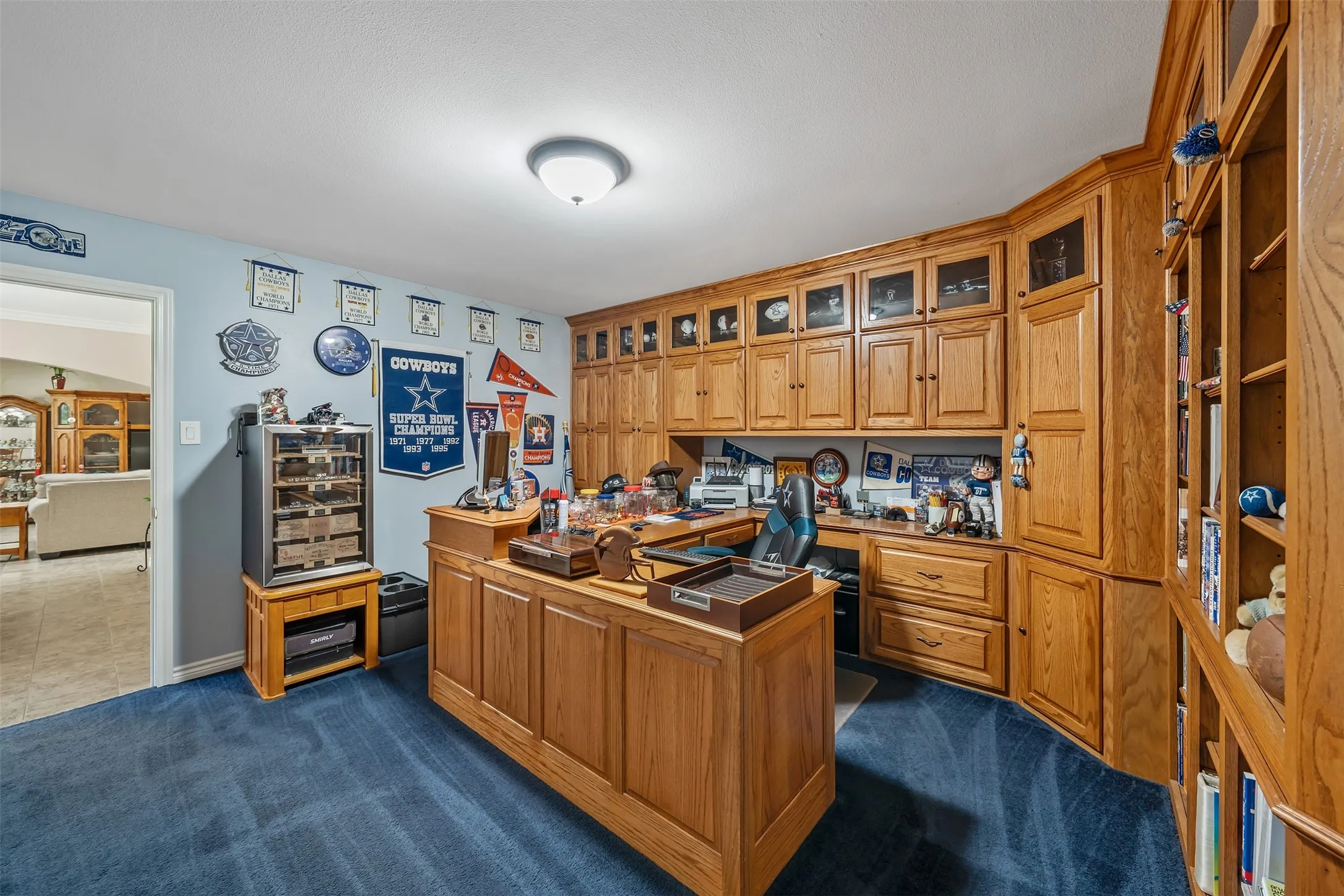 Single Family Residence For Sale in Smith County , 19135 Bynum, Flint, Texas 75762, 4 Bedrooms, 3 Bathrooms, 3 Garage spaces, 3,756 Sqft, built in 2006, Price $675,000, mls#21263579, Real Estate Agent in Flint, Homes For Sale in Smith county, Homes For Sale in Flint, Realtor in Flint Texas, Real Estate Brokerage Independent Realty Texas, Luminita Cordes Realtor