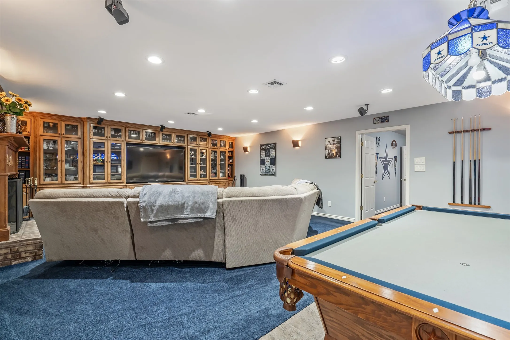 Single Family Residence For Sale in Smith County , 19135 Bynum, Flint, Texas 75762, 4 Bedrooms, 3 Bathrooms, 3 Garage spaces, 3,756 Sqft, built in 2006, Price $675,000, mls#21263579, Real Estate Agent in Flint, Homes For Sale in Smith county, Homes For Sale in Flint, Realtor in Flint Texas, Real Estate Brokerage Independent Realty Texas, Luminita Cordes Realtor