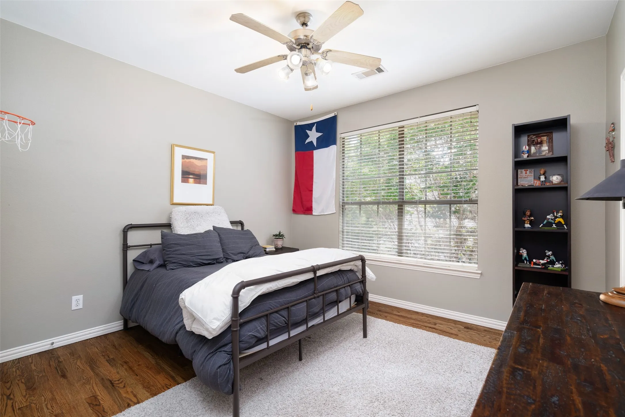 Single Family Residence For Sale in Collin County , 1097 Limestone Court, Allen, Texas 75013, 5 Bedroom, 5 Bathroom, 3 Garage spaces, 3,894 Sqft, built in 2001, mls#21263299, Real Estate Agent in Allen, Homes For Sale in Collin county, Homes For Sale in Allen, Realtor in Allen Texas, Real Estate Brokerage Independent Realty Texas, Luminita Cordes Realtor