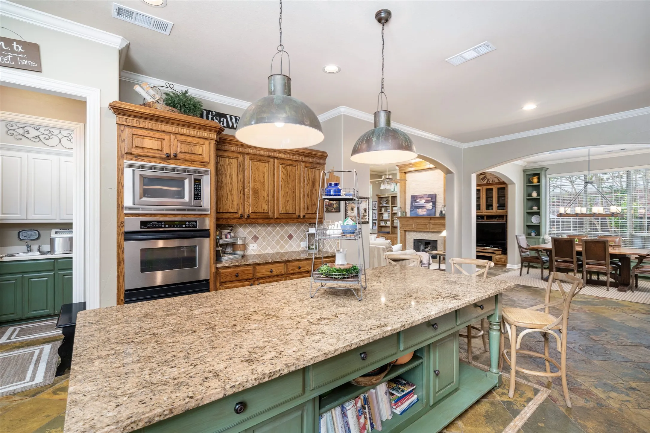 Single Family Residence For Sale in Collin County , 1097 Limestone Court, Allen, Texas 75013, 5 Bedroom, 5 Bathroom, 3 Garage spaces, 3,894 Sqft, built in 2001, mls#21263299, Real Estate Agent in Allen, Homes For Sale in Collin county, Homes For Sale in Allen, Realtor in Allen Texas, Real Estate Brokerage Independent Realty Texas, Luminita Cordes Realtor