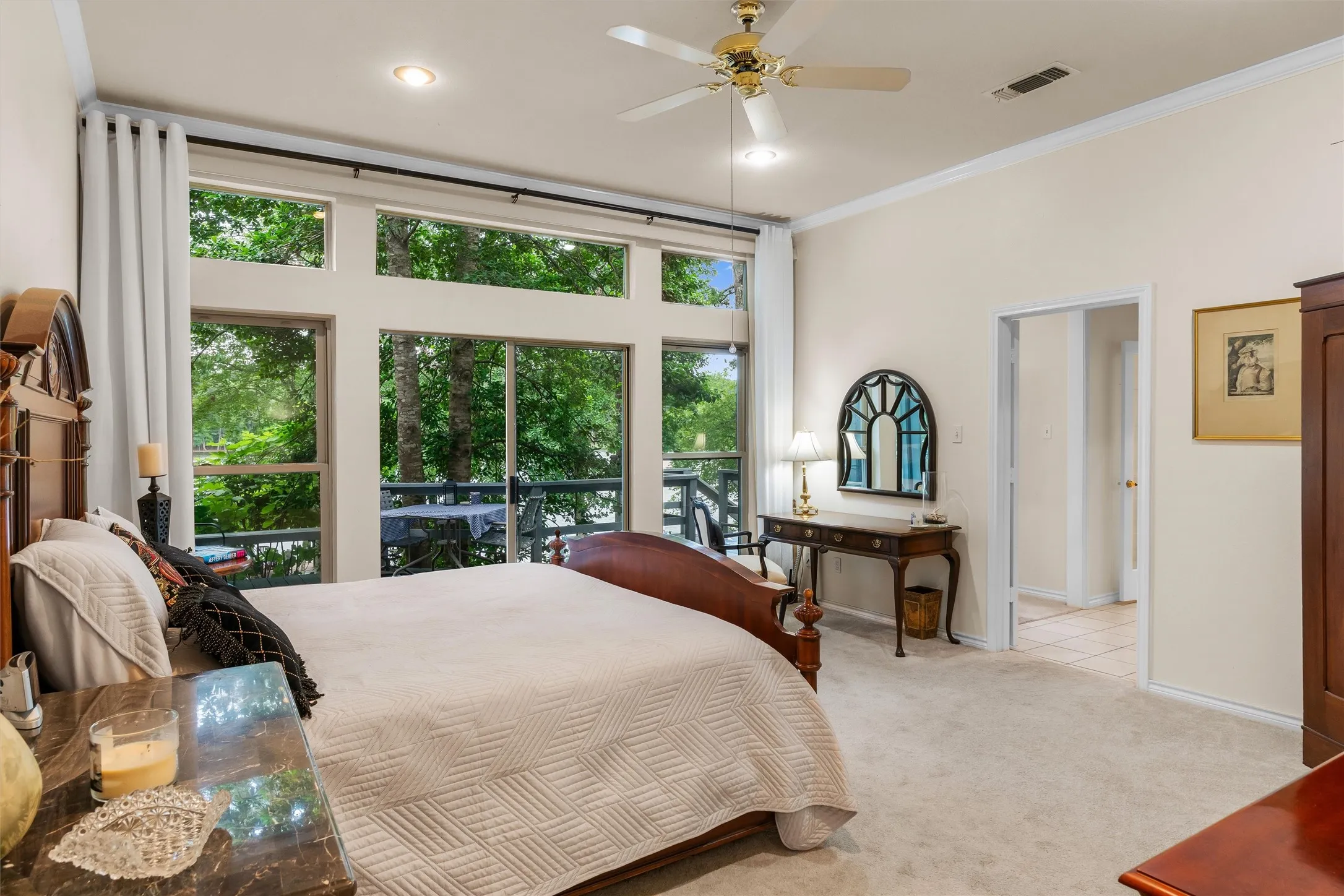 Single Family Residence For Sale in Wood County , 116 Pinewood Cove, Holly Lake Ranch, Texas 75765, 3 Bedroom, 3 Bathroom, 2 Garage spaces, 2,830 Sqft, built in 1993, mls#21263182, Real Estate Agent in Holly Lake Ranch, Homes For Sale in Wood county, Homes For Sale in Holly Lake Ranch, Realtor in Holly Lake Ranch Texas, Real Estate Brokerage Independent Realty Texas, Luminita Cordes Realtor