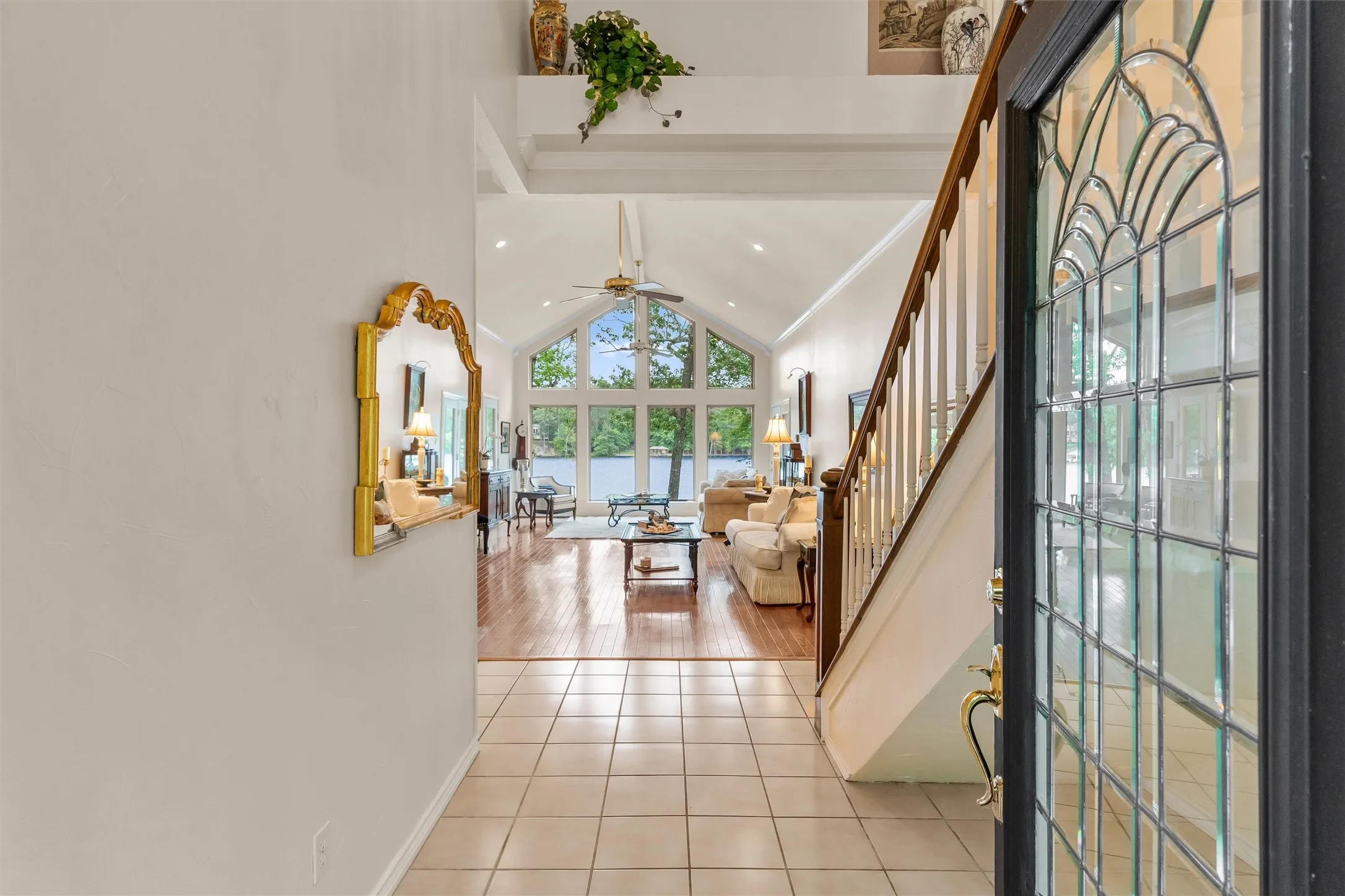 Single Family Residence For Sale in Wood County , 116 Pinewood Cove, Holly Lake Ranch, Texas 75765, 3 Bedroom, 3 Bathroom, 2 Garage spaces, 2,830 Sqft, built in 1993, mls#21263182, Real Estate Agent in Holly Lake Ranch, Homes For Sale in Wood county, Homes For Sale in Holly Lake Ranch, Realtor in Holly Lake Ranch Texas, Real Estate Brokerage Independent Realty Texas, Luminita Cordes Realtor