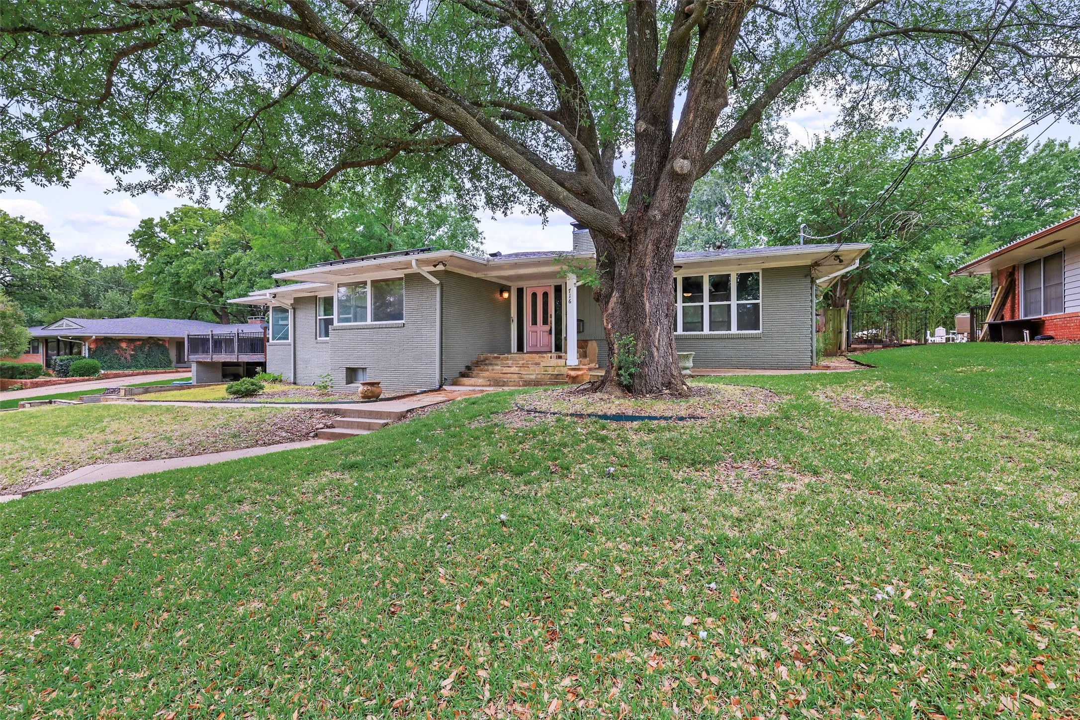 The home sits on almost 1/3 acre lot