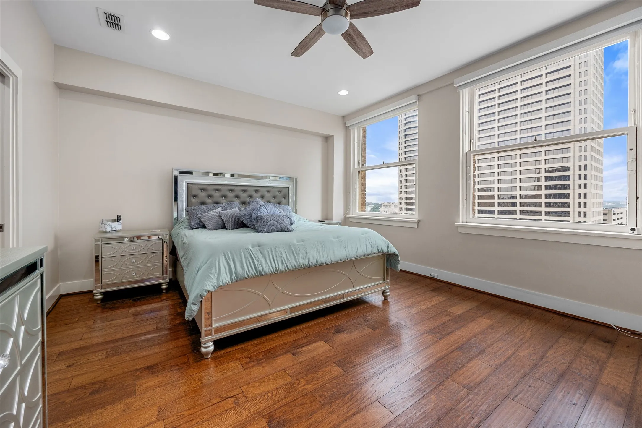 Large primary suite